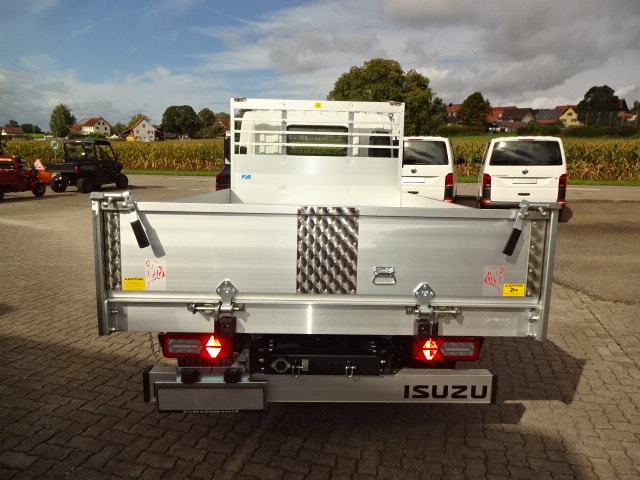 ISUZU M21-image-2