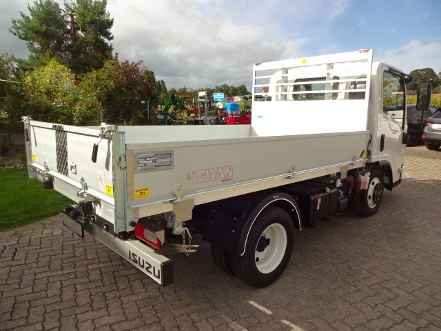 ISUZU M21-image-3