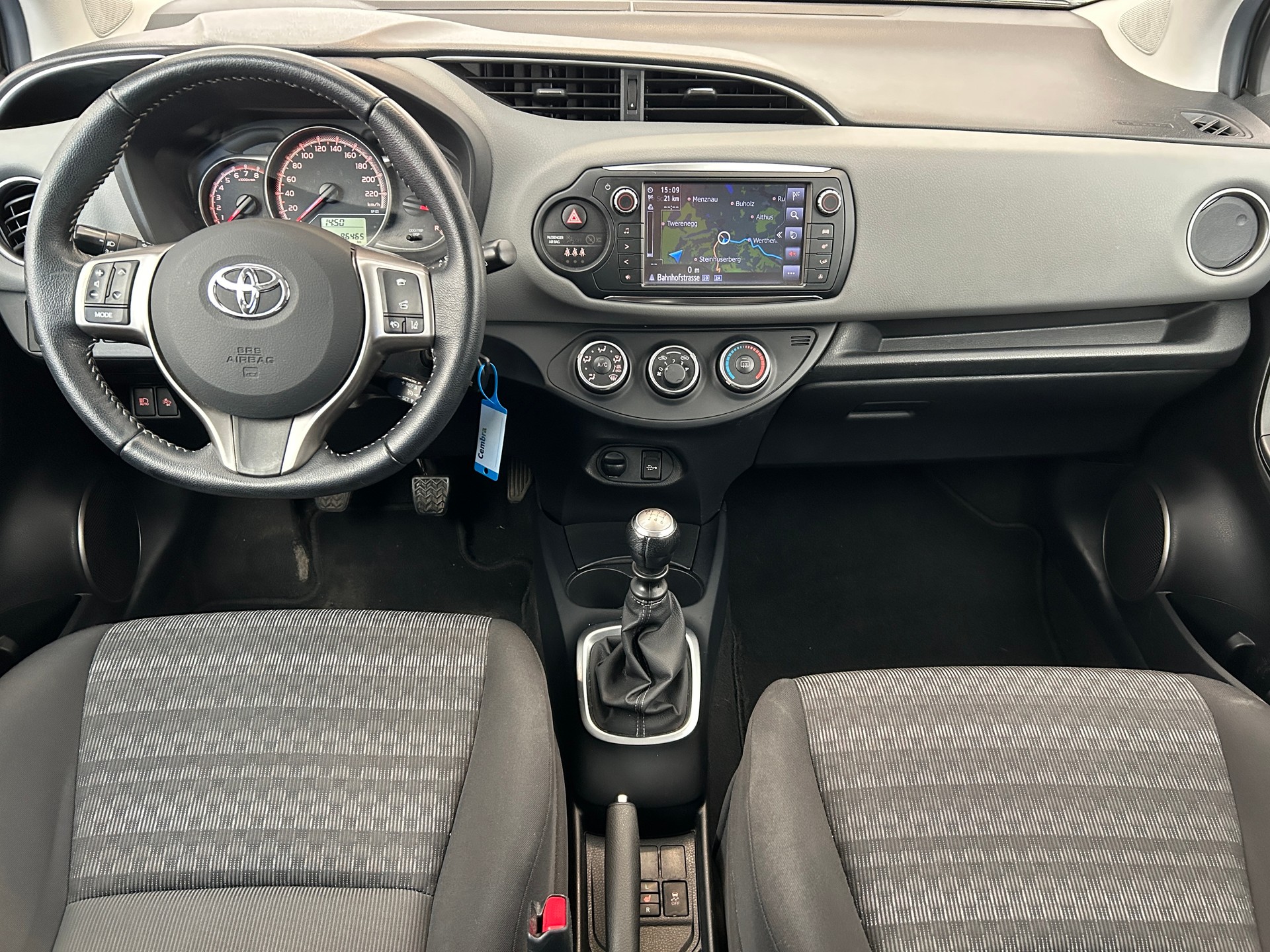 TOYOTA Yaris 1.33 Trend-image-6
