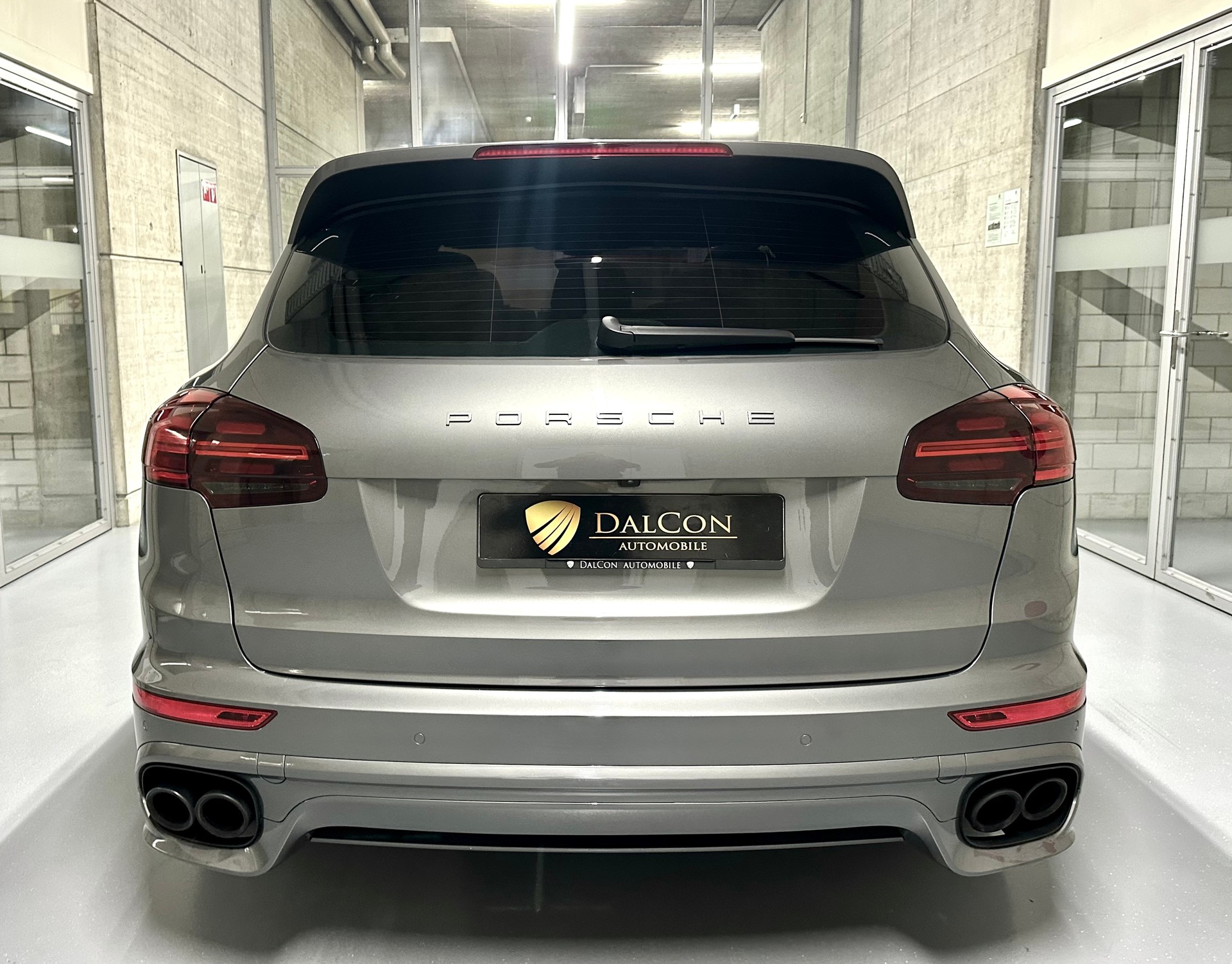 PORSCHE Cayenne GTS-image-6