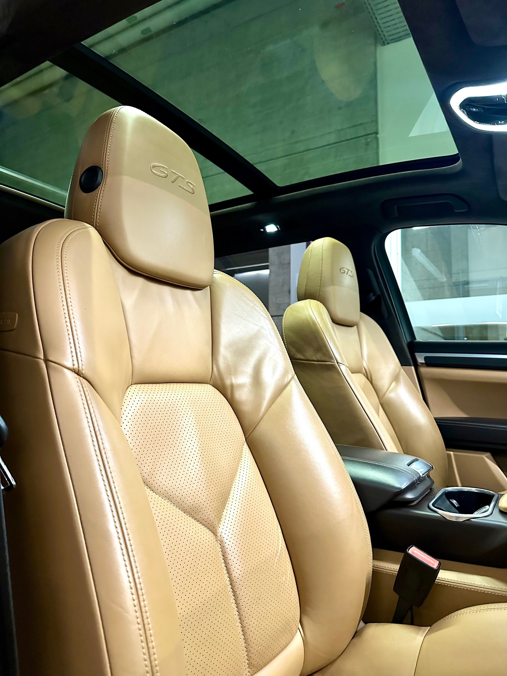 PORSCHE Cayenne GTS-image-13