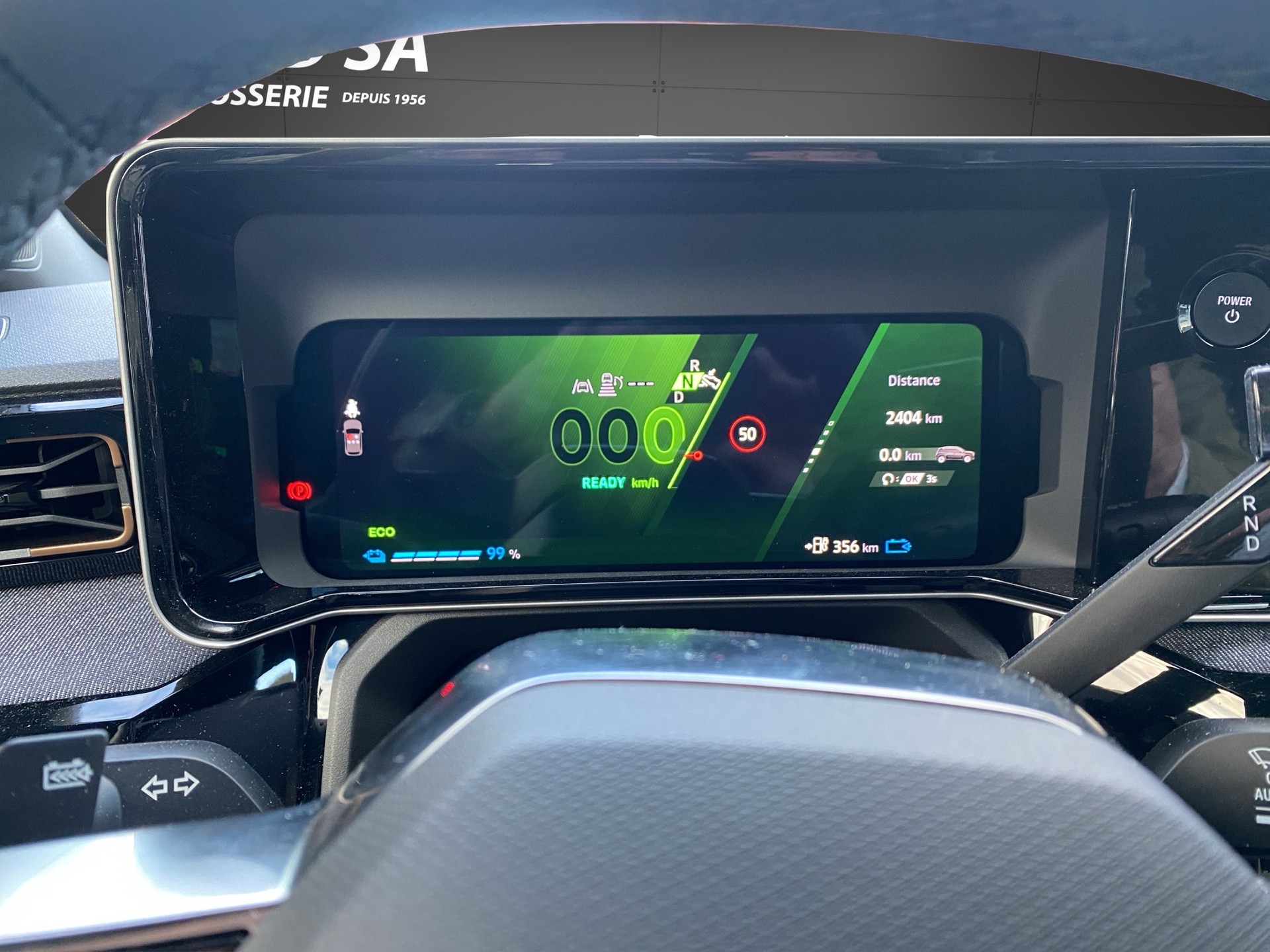 RENAULT R4 E-Tech Comfort Range 52 kWh Techno-image-9