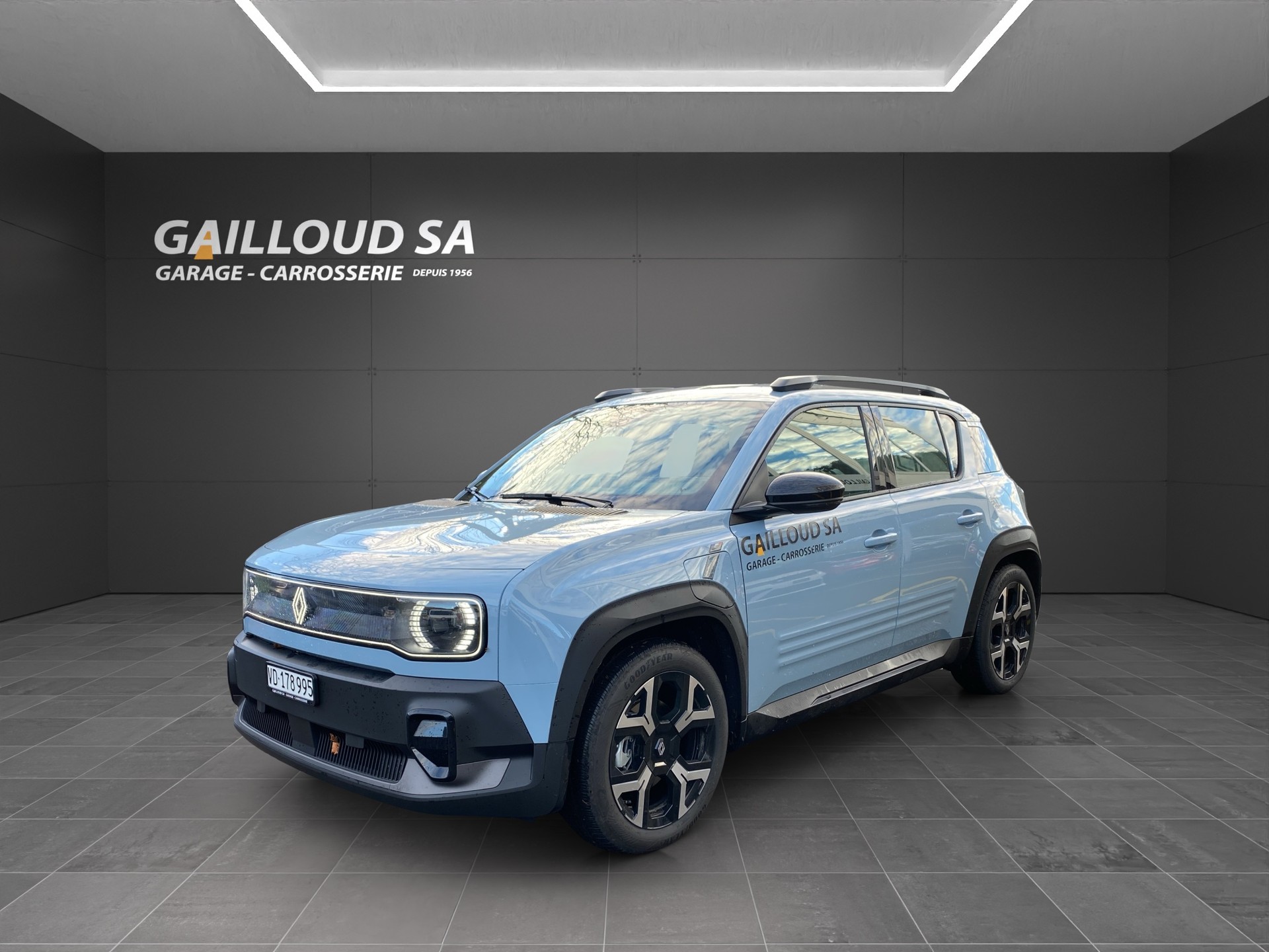RENAULT R4 E-Tech Comfort Range 52 kWh Techno