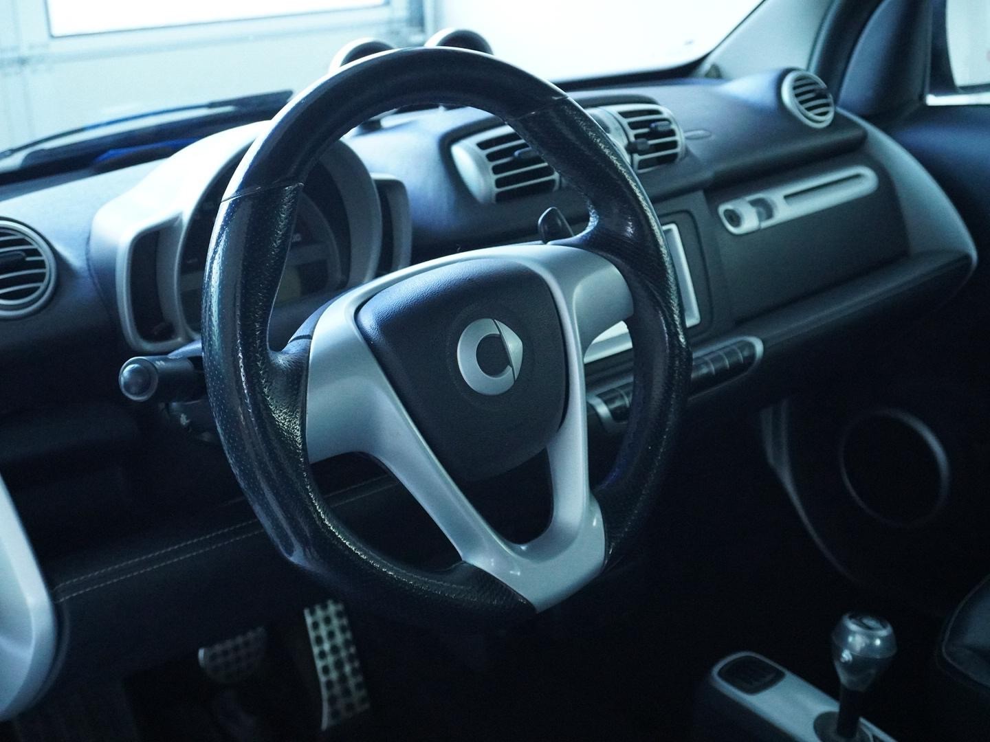 SMART fortwo Brabus Xclusive softouch-image-2