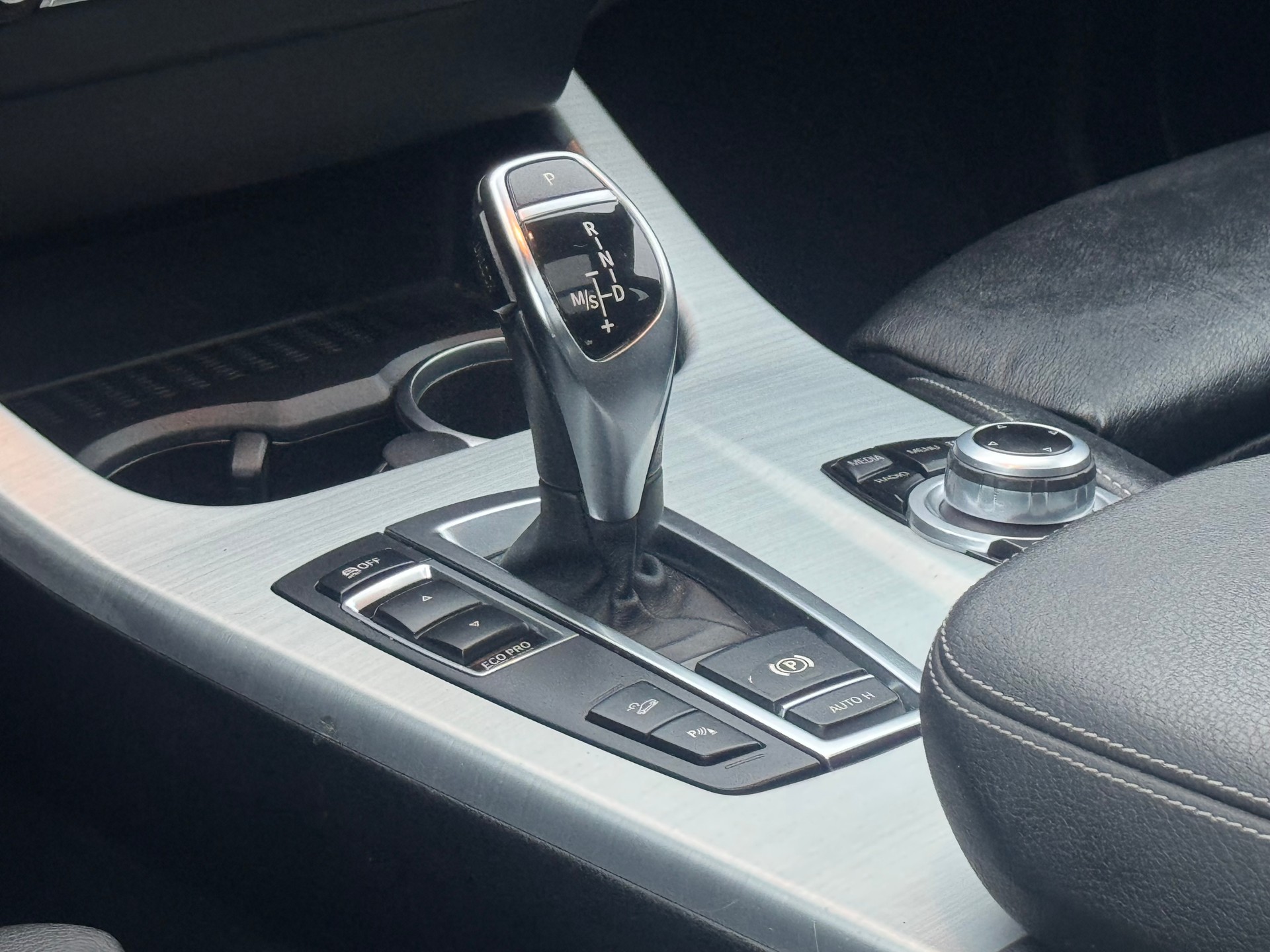 BMW X3 xDrive 35d M-Sport Steptronic-image-12