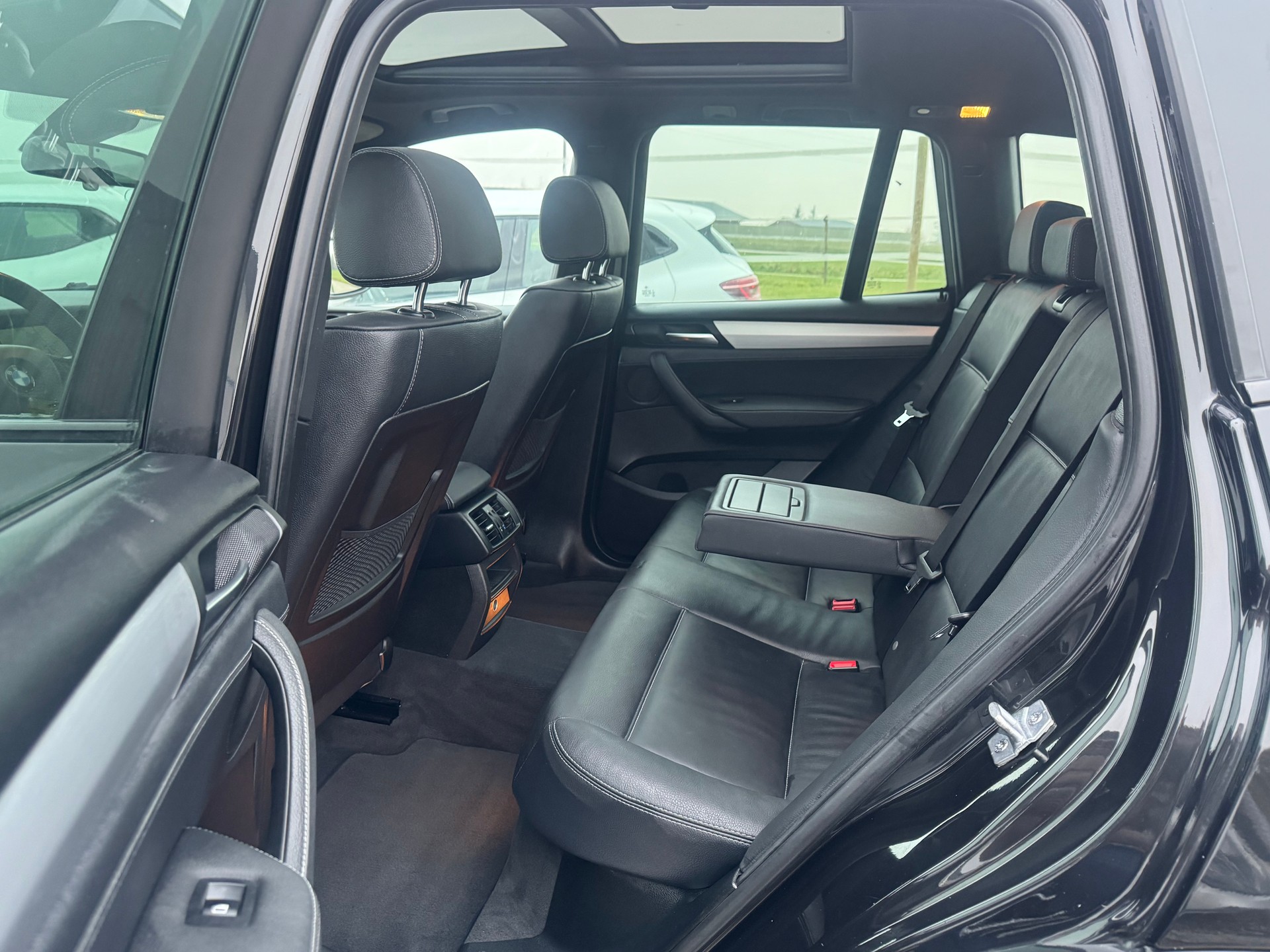 BMW X3 xDrive 35d M-Sport Steptronic-image-8