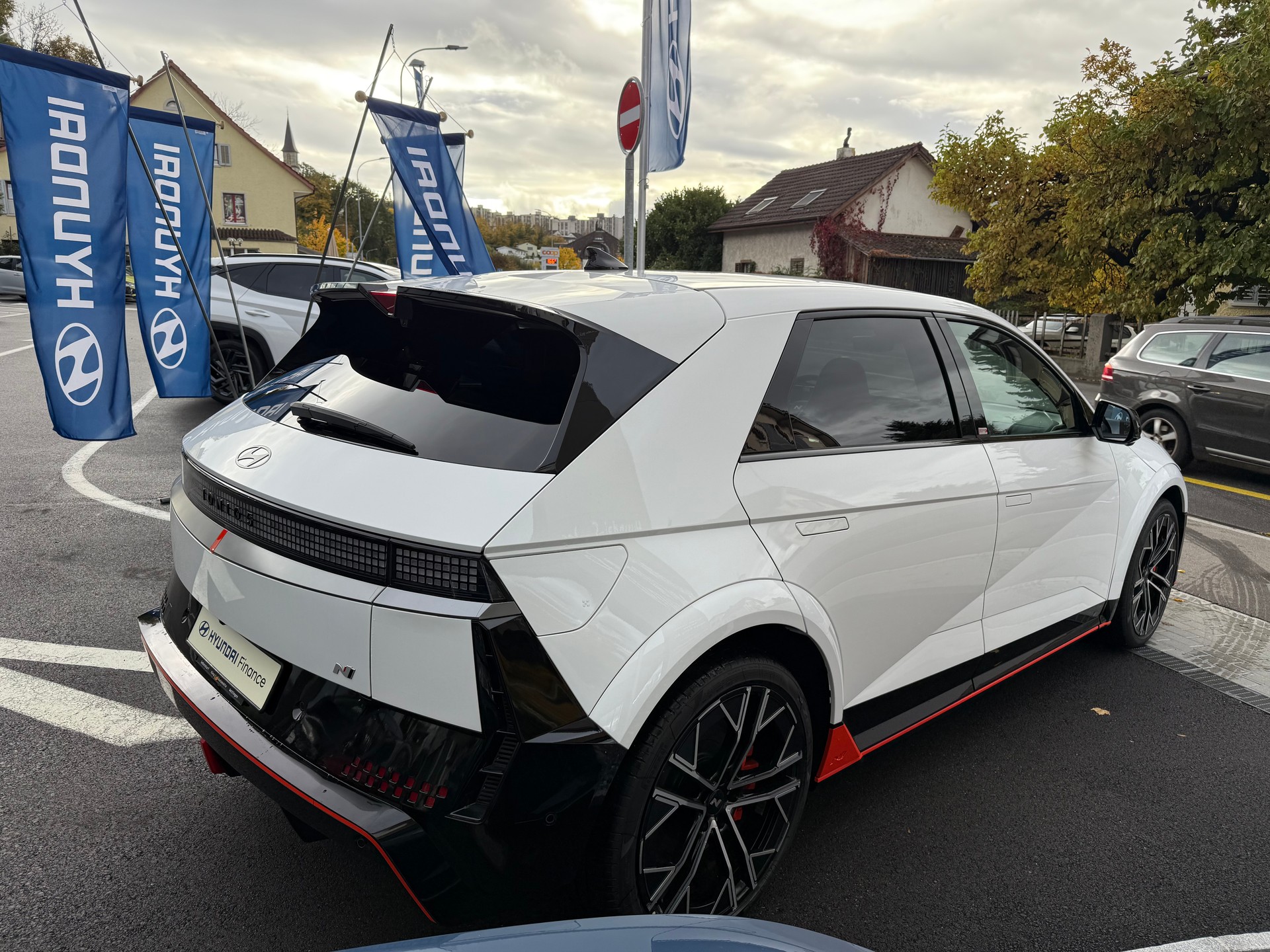 HYUNDAI Ioniq 5 N 84kWh 4WD-image-4