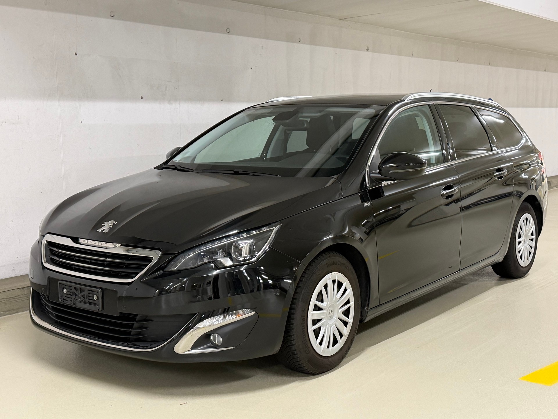 PEUGEOT 308 SW 1.2 THP Féline Automatic-image-0