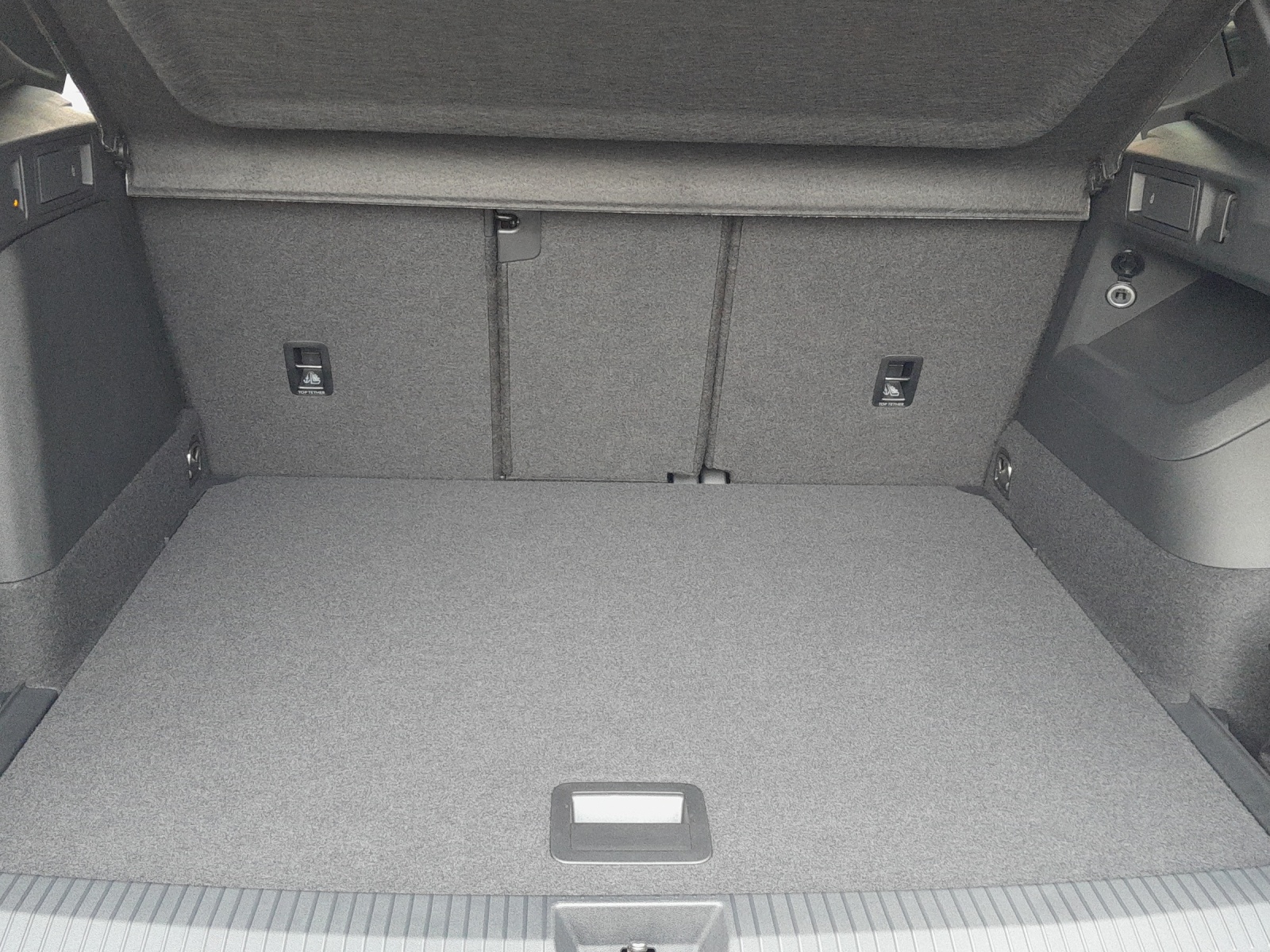 VW Tiguan 1.5 TSI evo2 eHybrid R-Line DSG-image-12