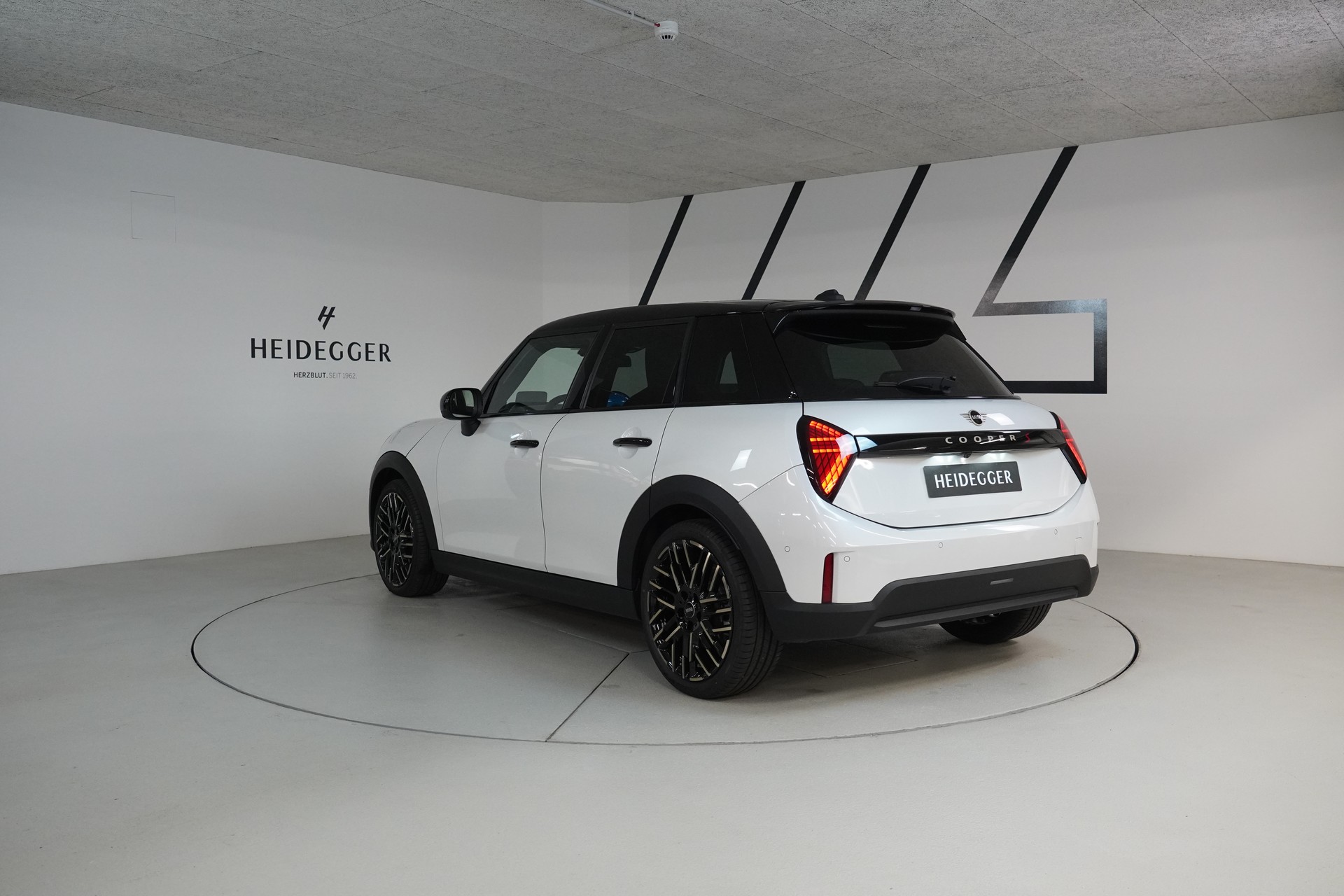 MINI Cooper S DKG-image-4