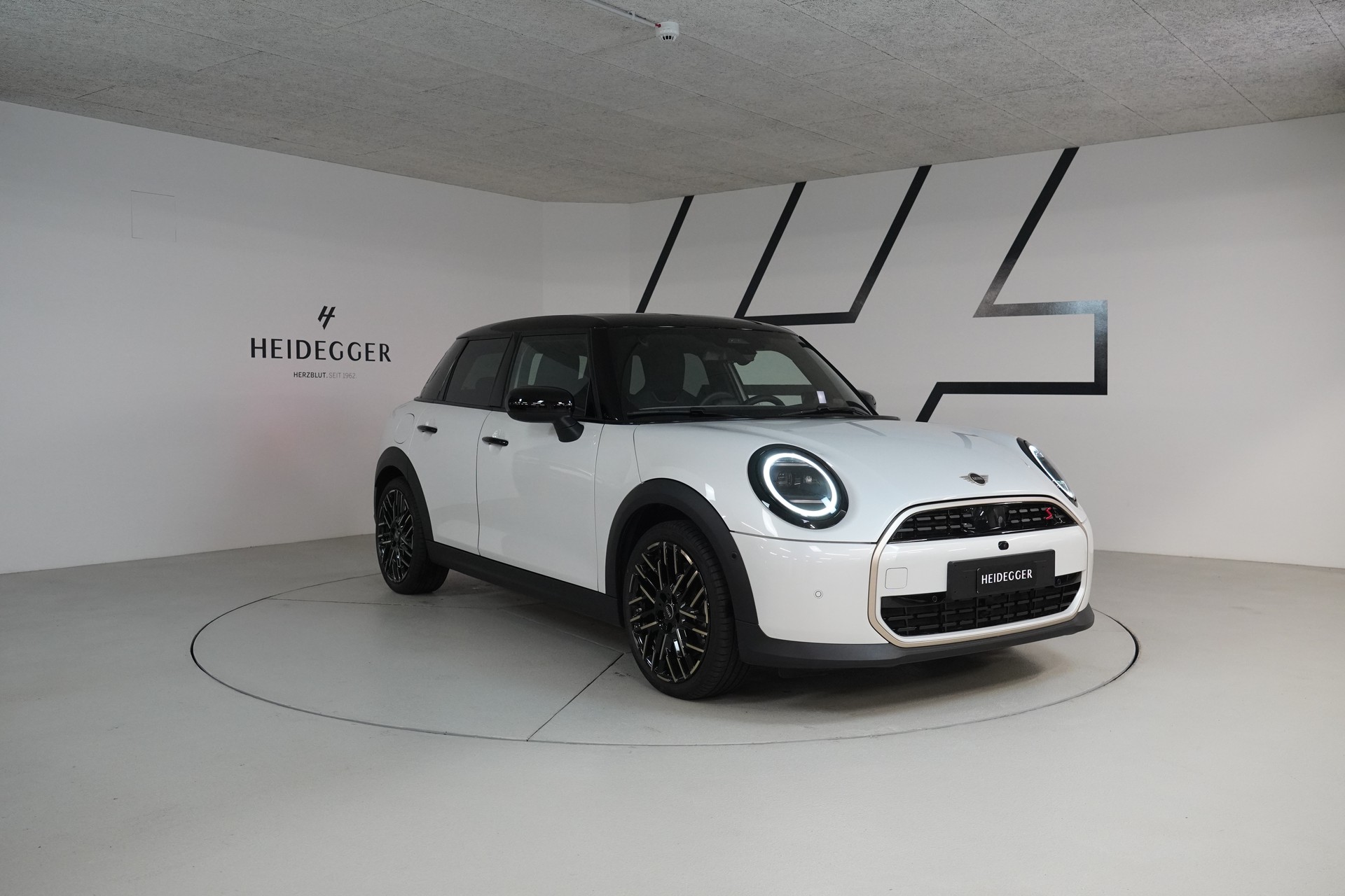 MINI Cooper S DKG-image-2