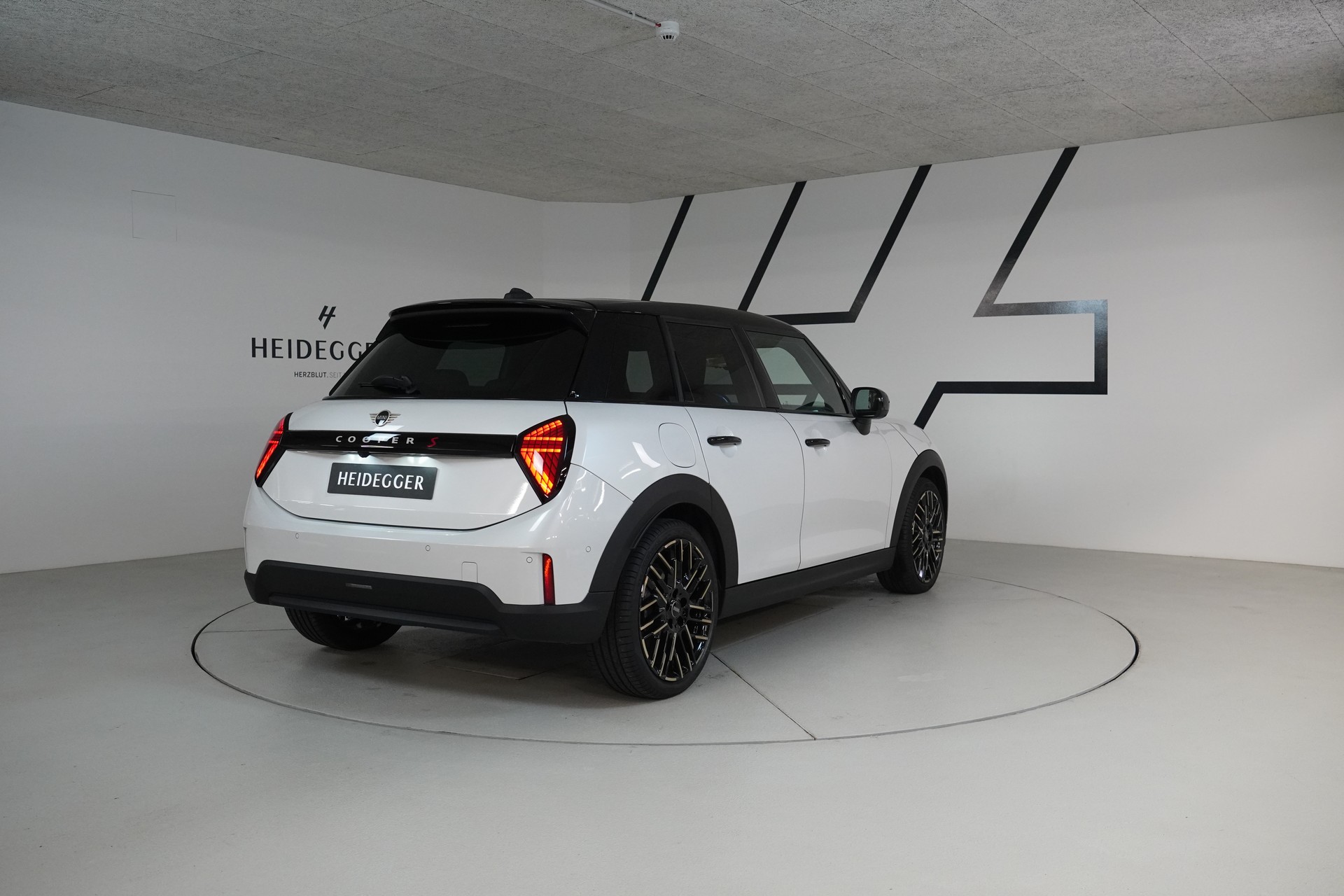 MINI Cooper S DKG-image-6