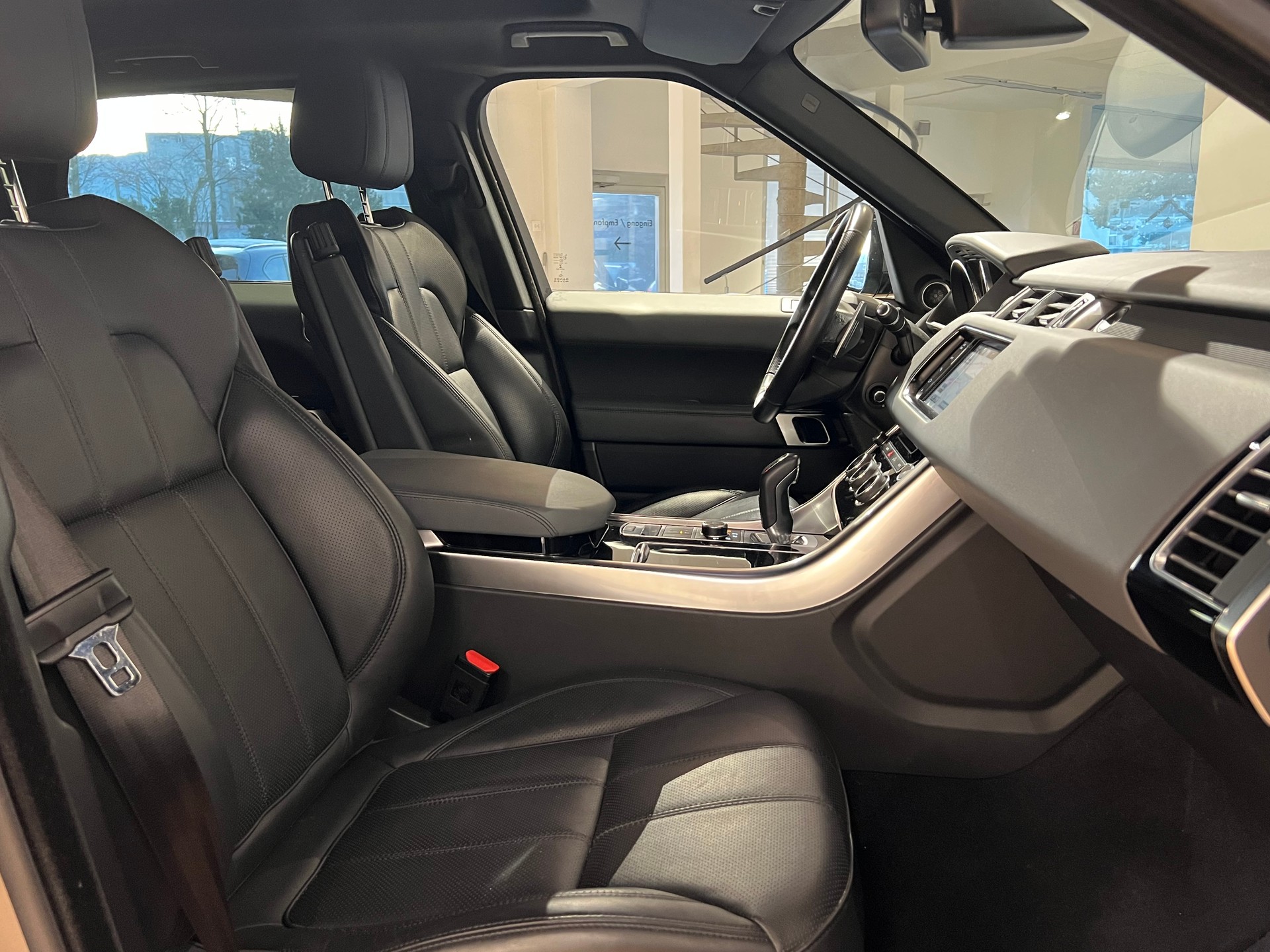 LAND ROVER Range Rover Sport 4.4 SDV8 HSE Dynamic Automatic *340 PS*-image-5