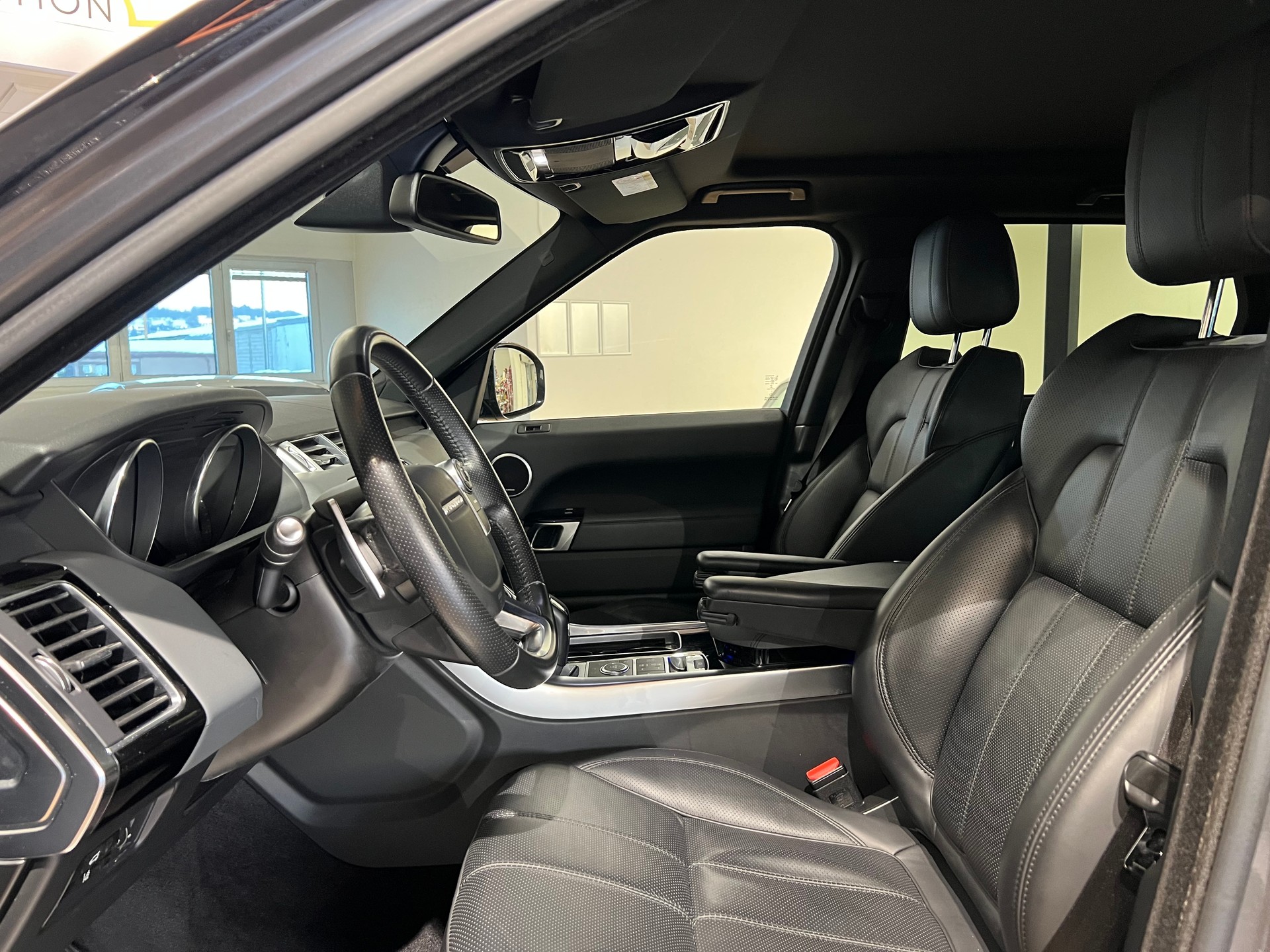 LAND ROVER Range Rover Sport 4.4 SDV8 HSE Dynamic Automatic *340 PS*-image-3