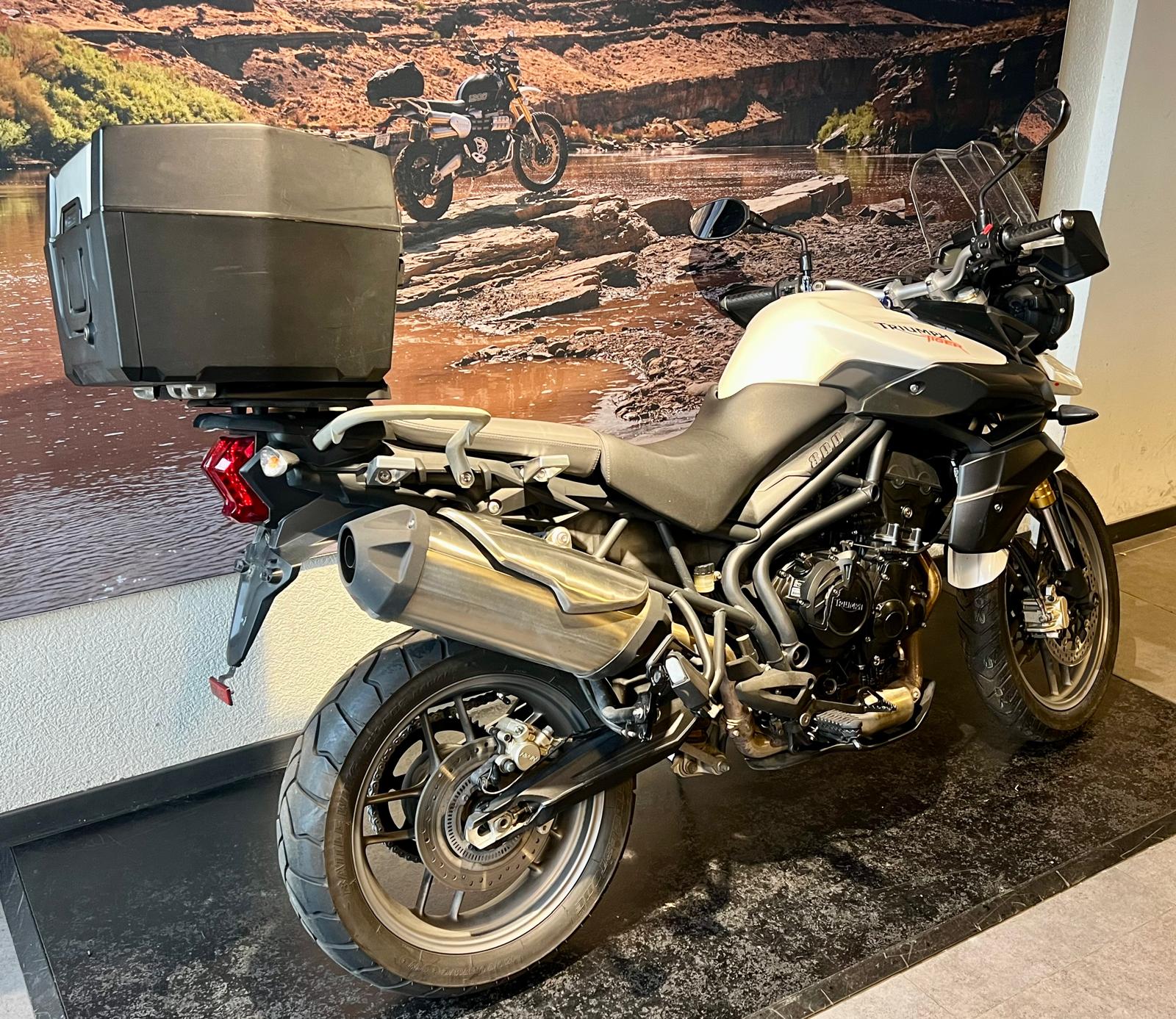 TRIUMPH Tiger 800 ABS-image-5