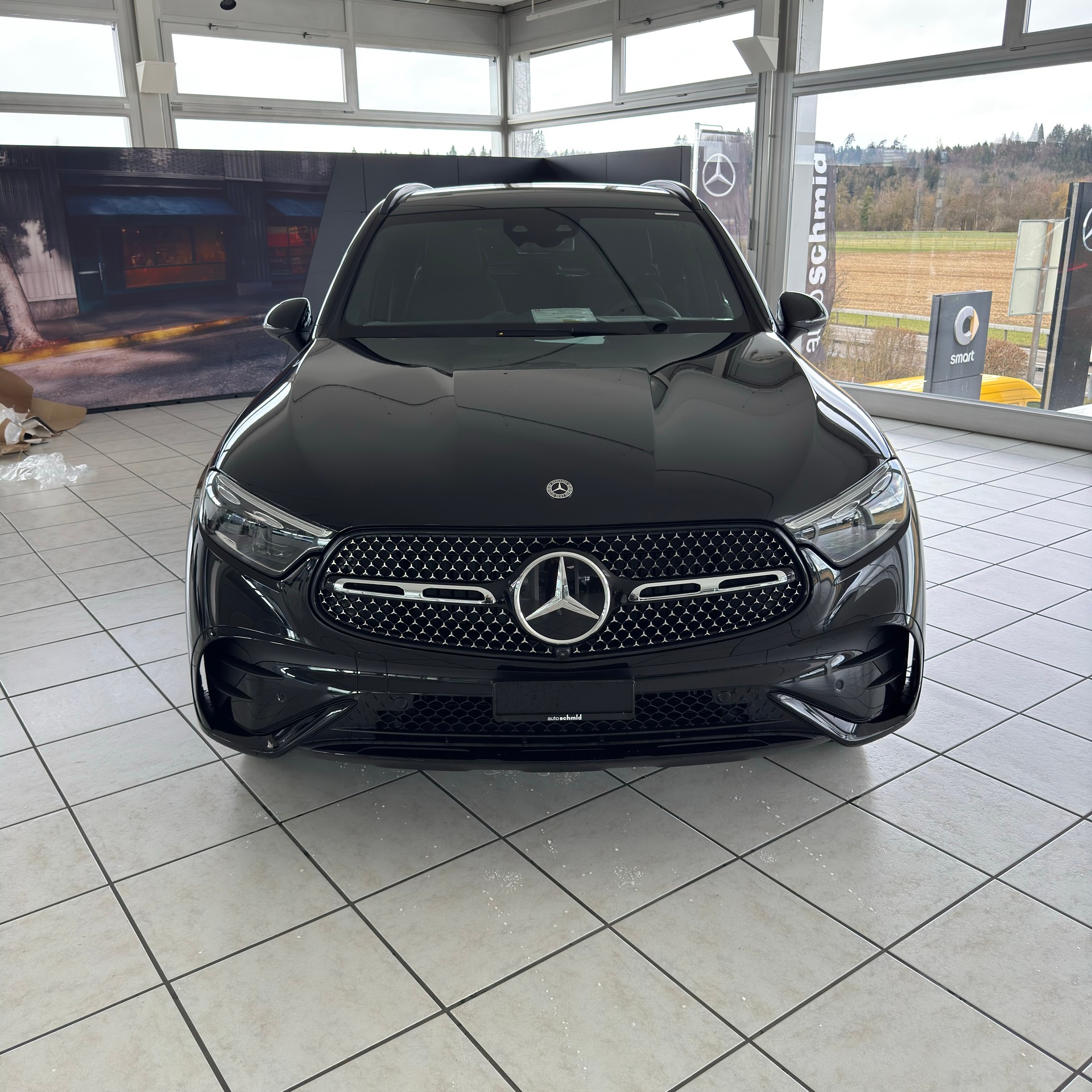 MERCEDES-BENZ GLC 300 4MATIC-image-2