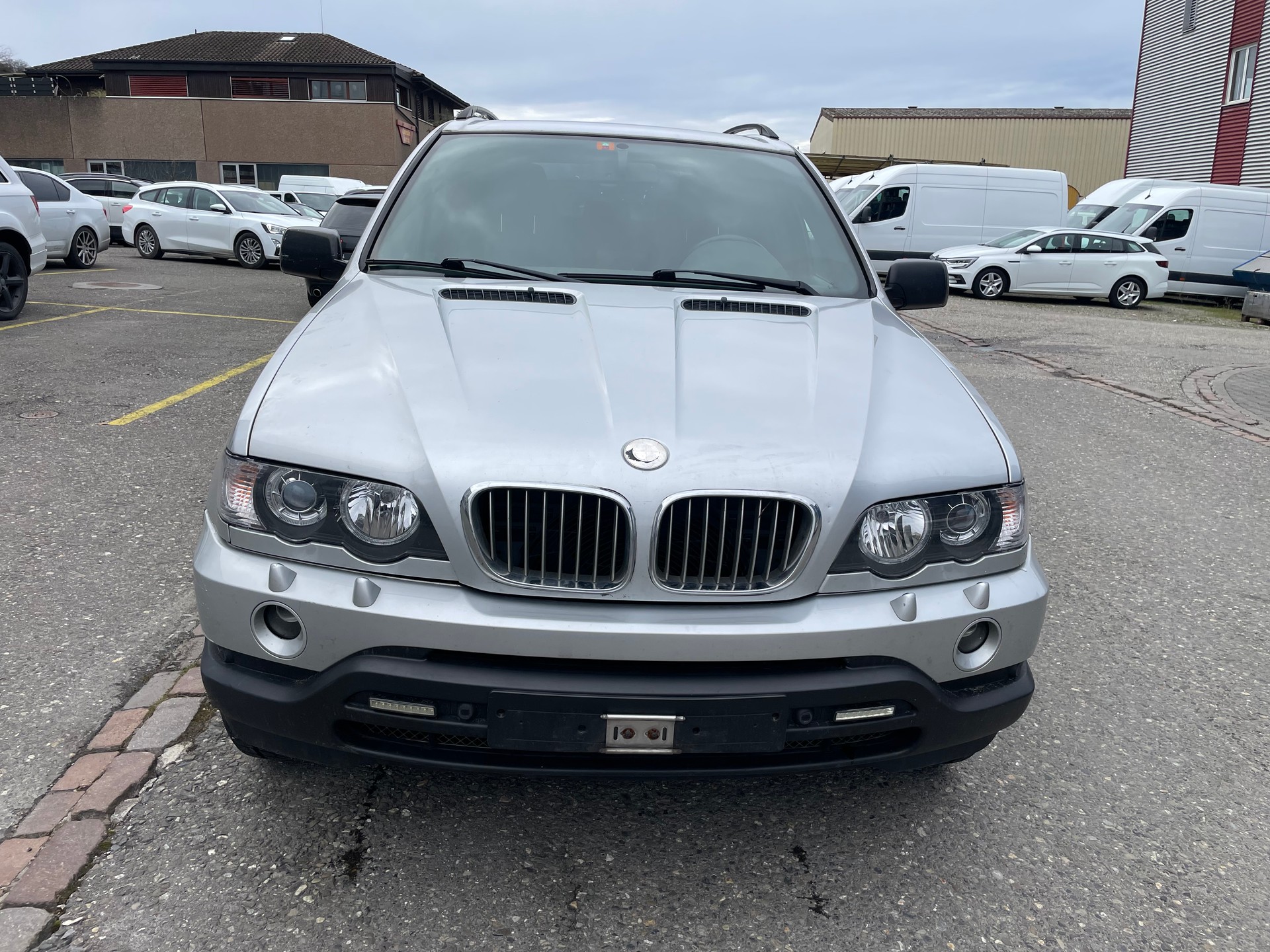 BMW X5 4.4i-image-1