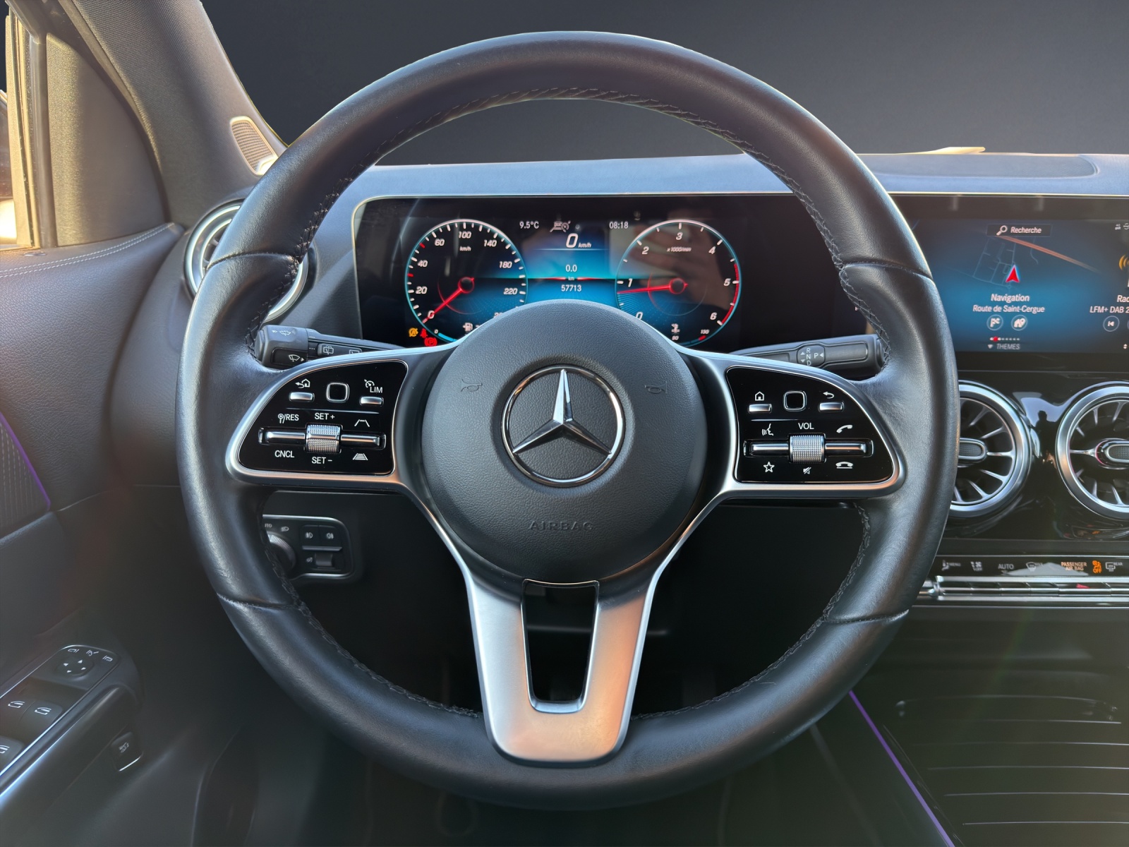 Image MERCEDES-BENZ GLA-220 GLA 220d 4Matic Progressive 8G-DCT
