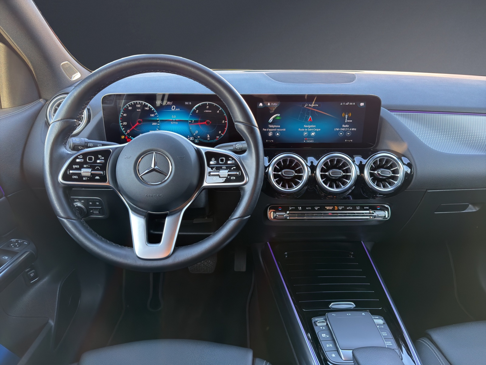 Image MERCEDES-BENZ GLA-220 GLA 220d 4Matic Progressive 8G-DCT
