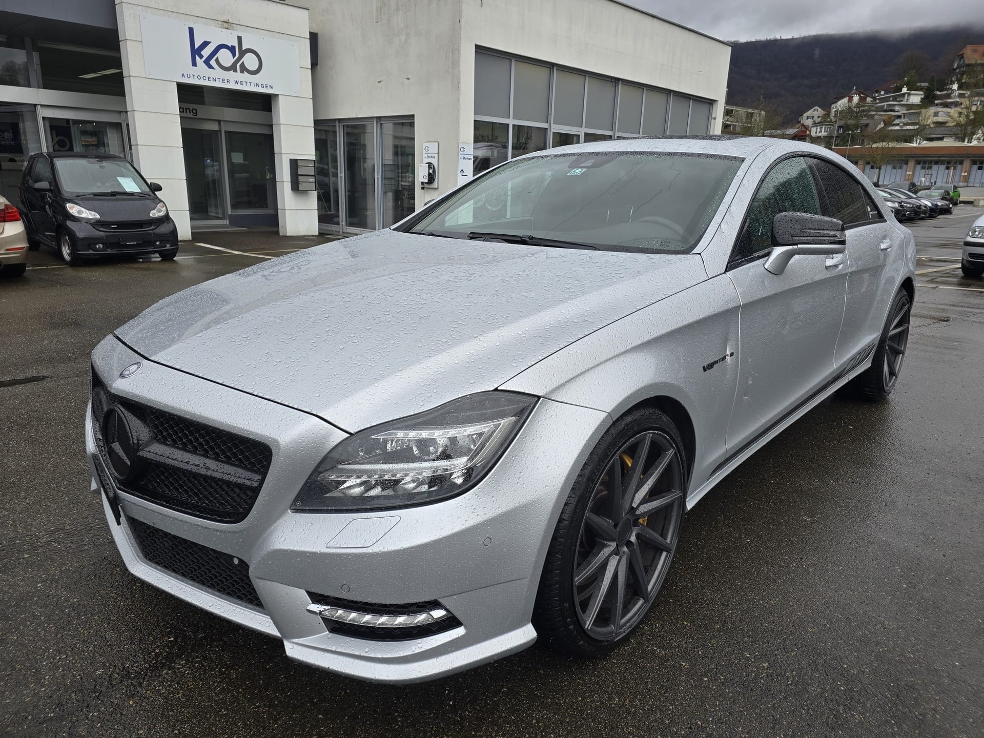 MERCEDES-BENZ CLS 500 4Matic 7G-Tronic