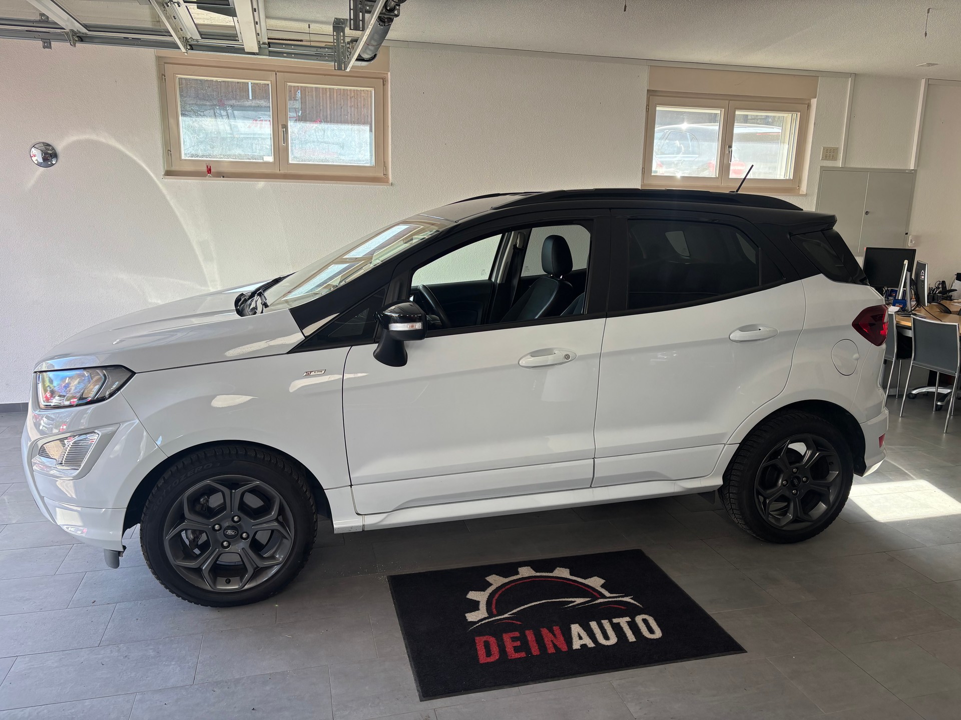 FORD EcoSport 1.0 SCTi ST-Line Automat-image-1