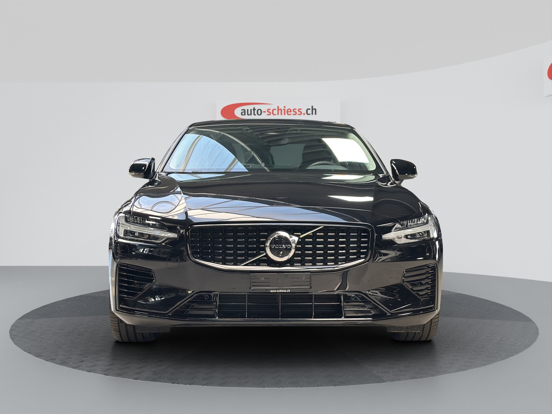 VOLVO S60 T8 e AWD Ultimate Dark Geartronic-image-1