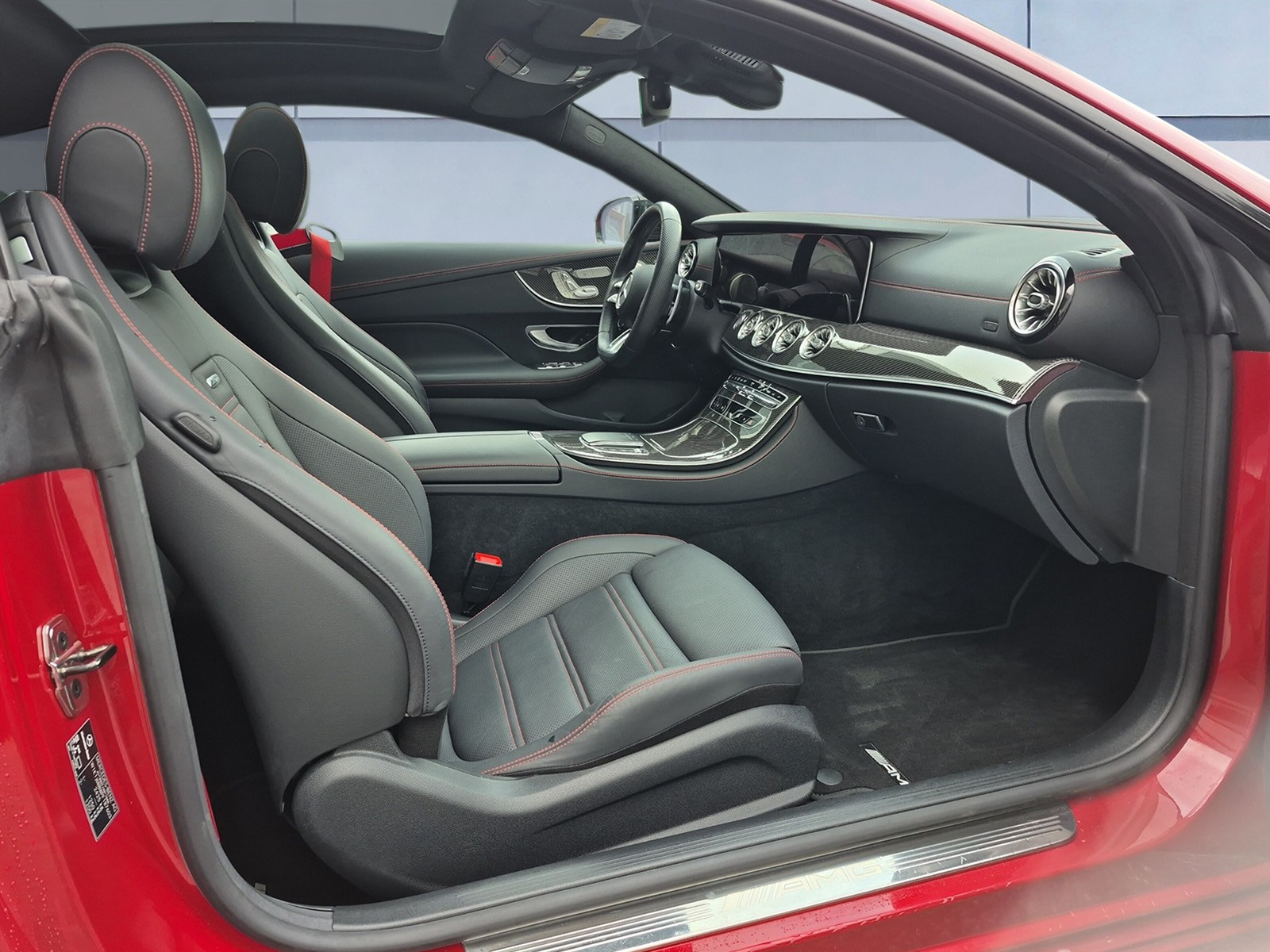 MERCEDES-BENZ E 53 AMG Coupé 4matic+-image-12