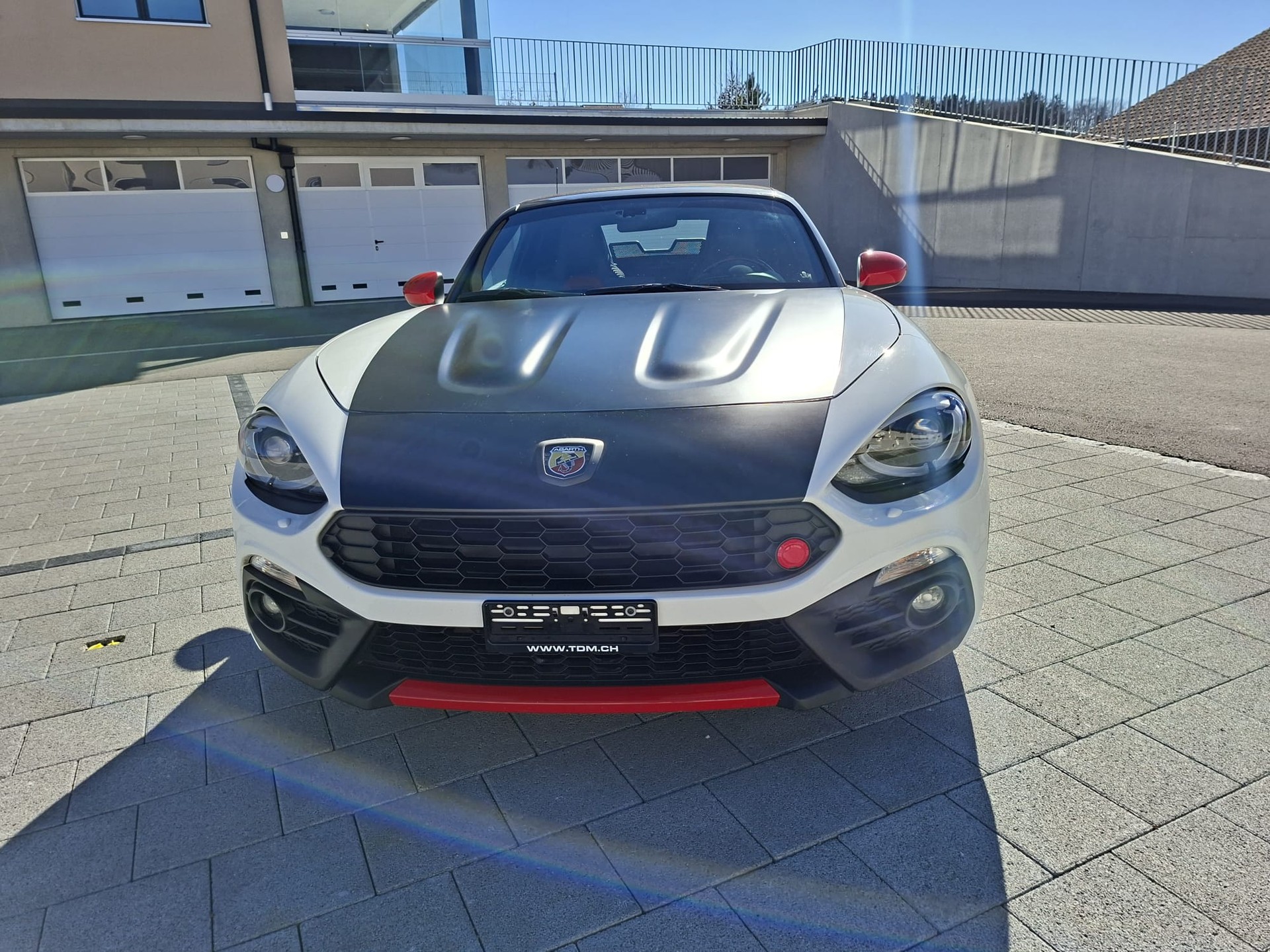 FIAT 124 Spider 1.4 TB Abarth Automatic-image-3