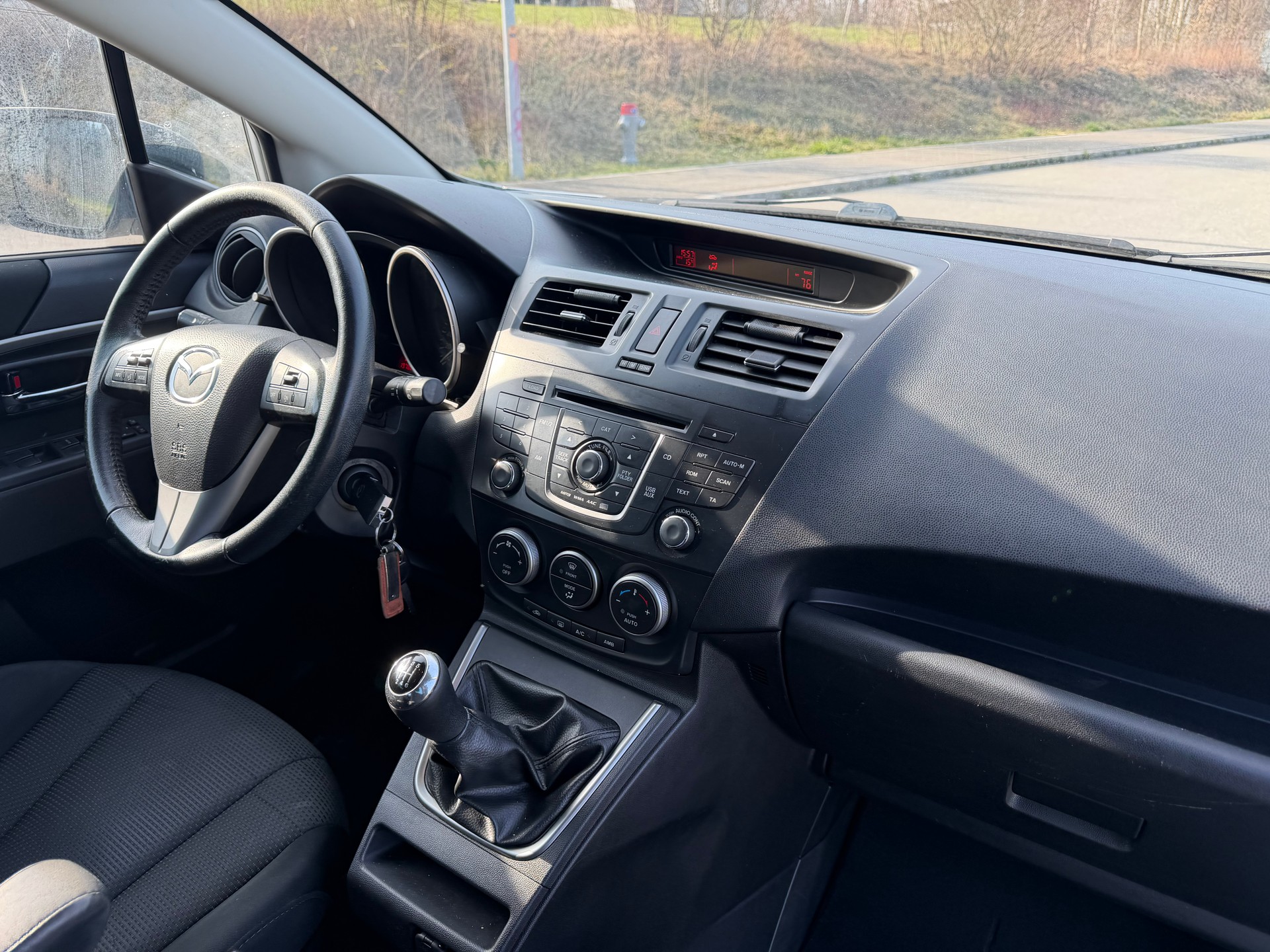 MAZDA 5 2.0 16V Exclusive-image-5