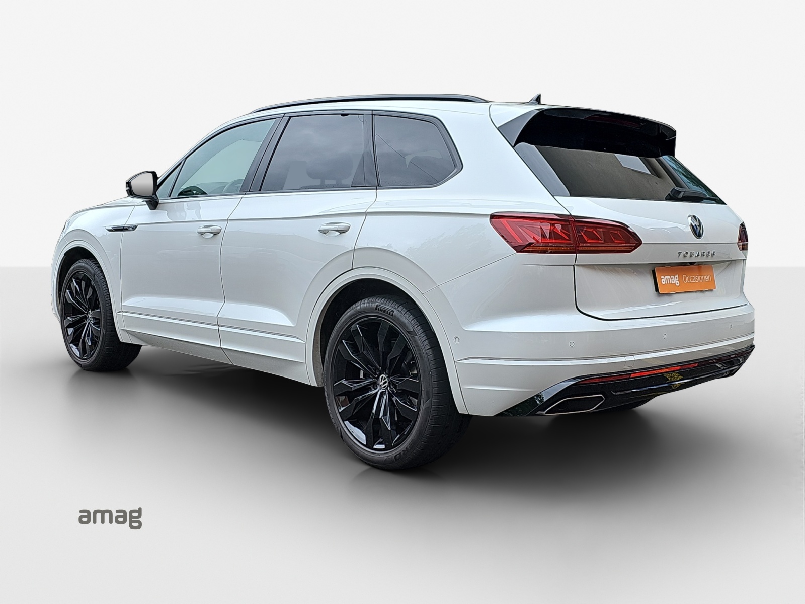 VW Touareg 3.0 TSI R-Line Tiptronic-showroom-element-2