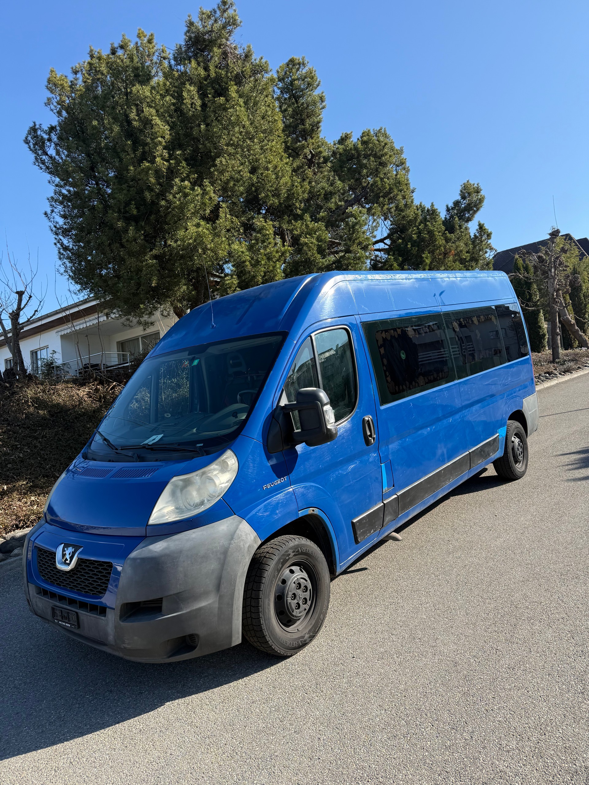 PEUGEOT Boxer 335-120 FLS-image-1
