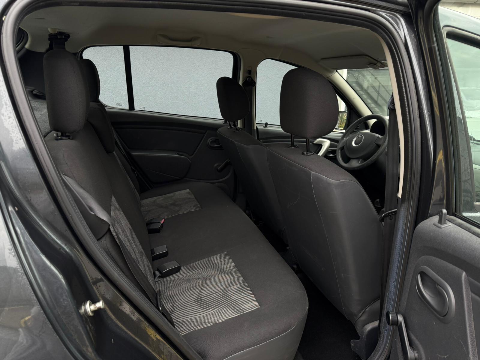 DACIA Sandero 1.2 Ambiance-image-12