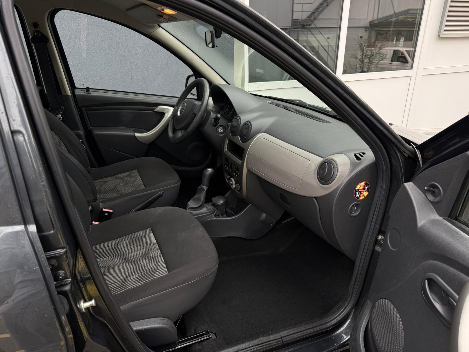 DACIA Sandero 1.2 Ambiance-image-8