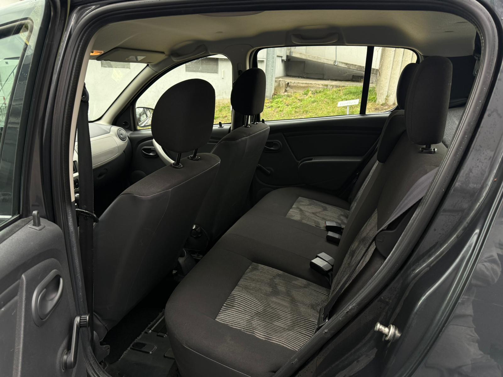 DACIA Sandero 1.2 Ambiance-image-11