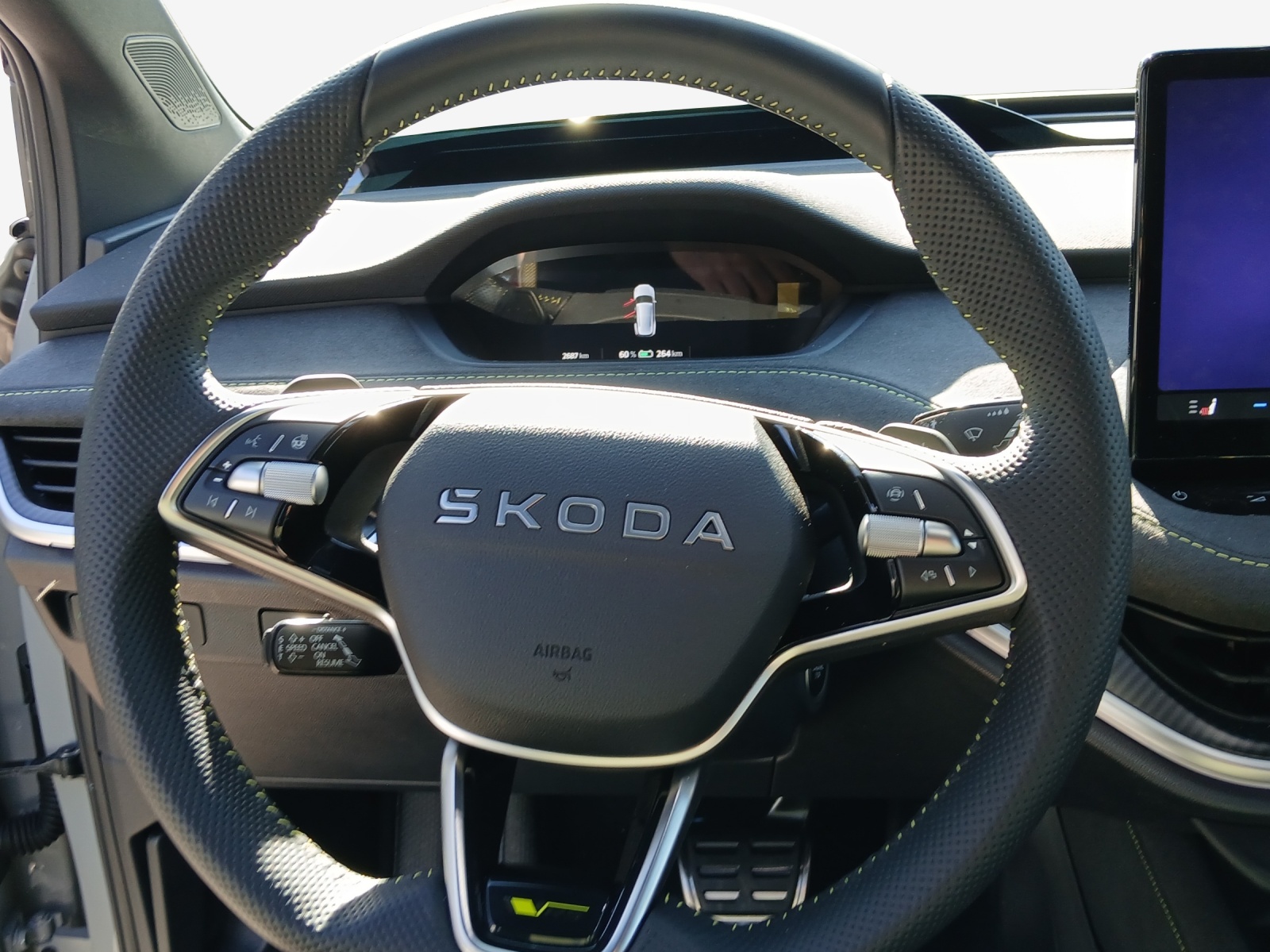 SKODA Elroq RS 4x4-image-9
