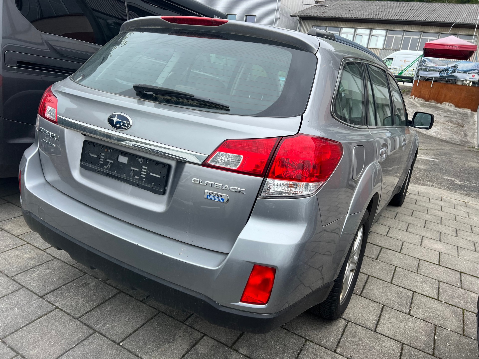 SUBARU Outback 2.0D Limited AWD-image-6