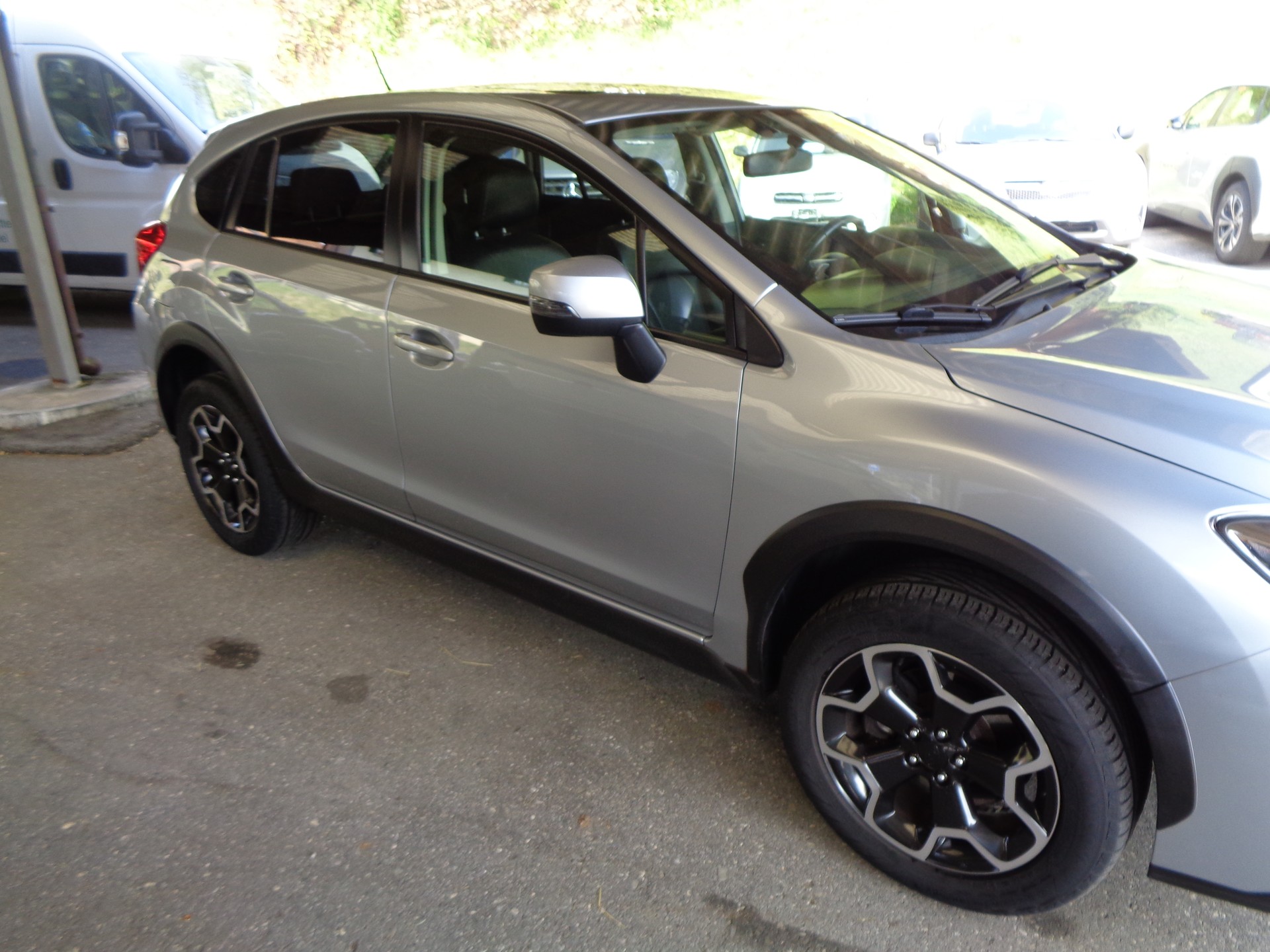 SUBARU XV 2.0 Swiss Three AWD CVT-image-6