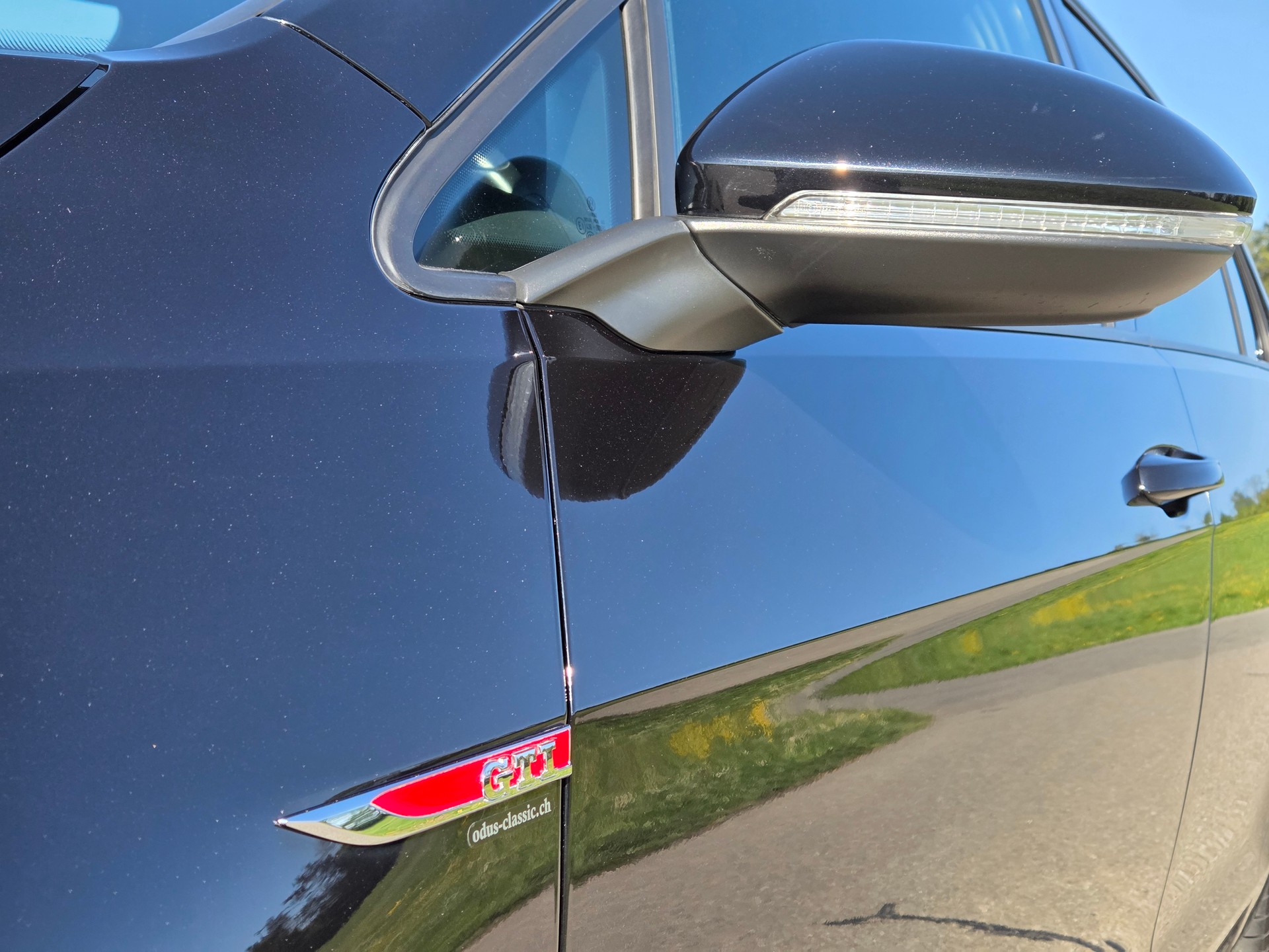 VW Golf 2.0 TSI GTI Performance-image-8