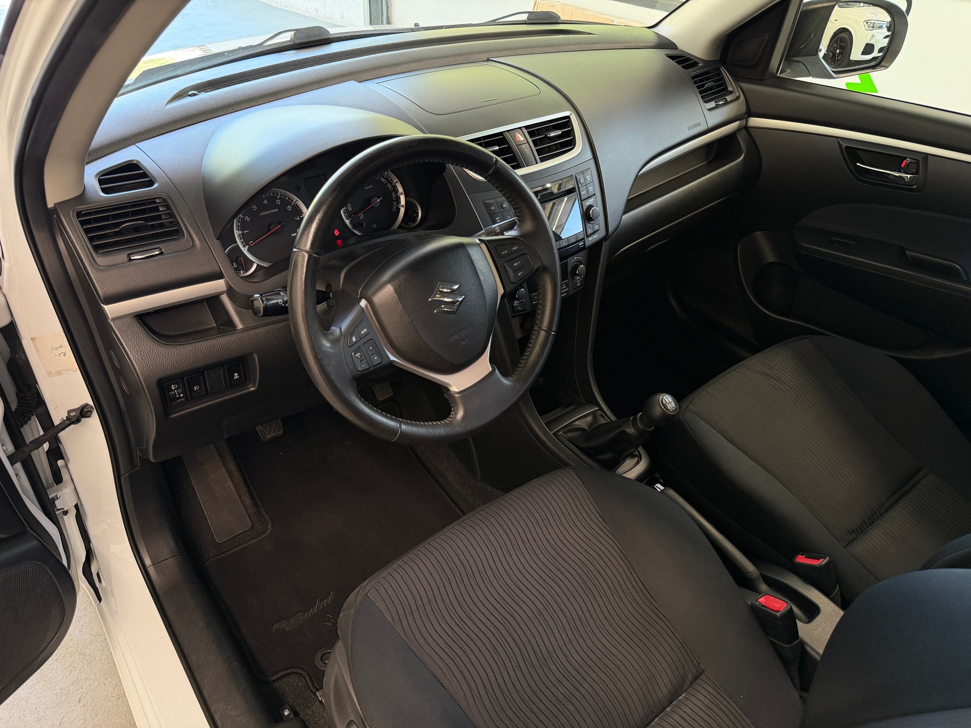 SUZUKI Swift 1.2i 16V GL Top Piz Sulai 4x4-image-9