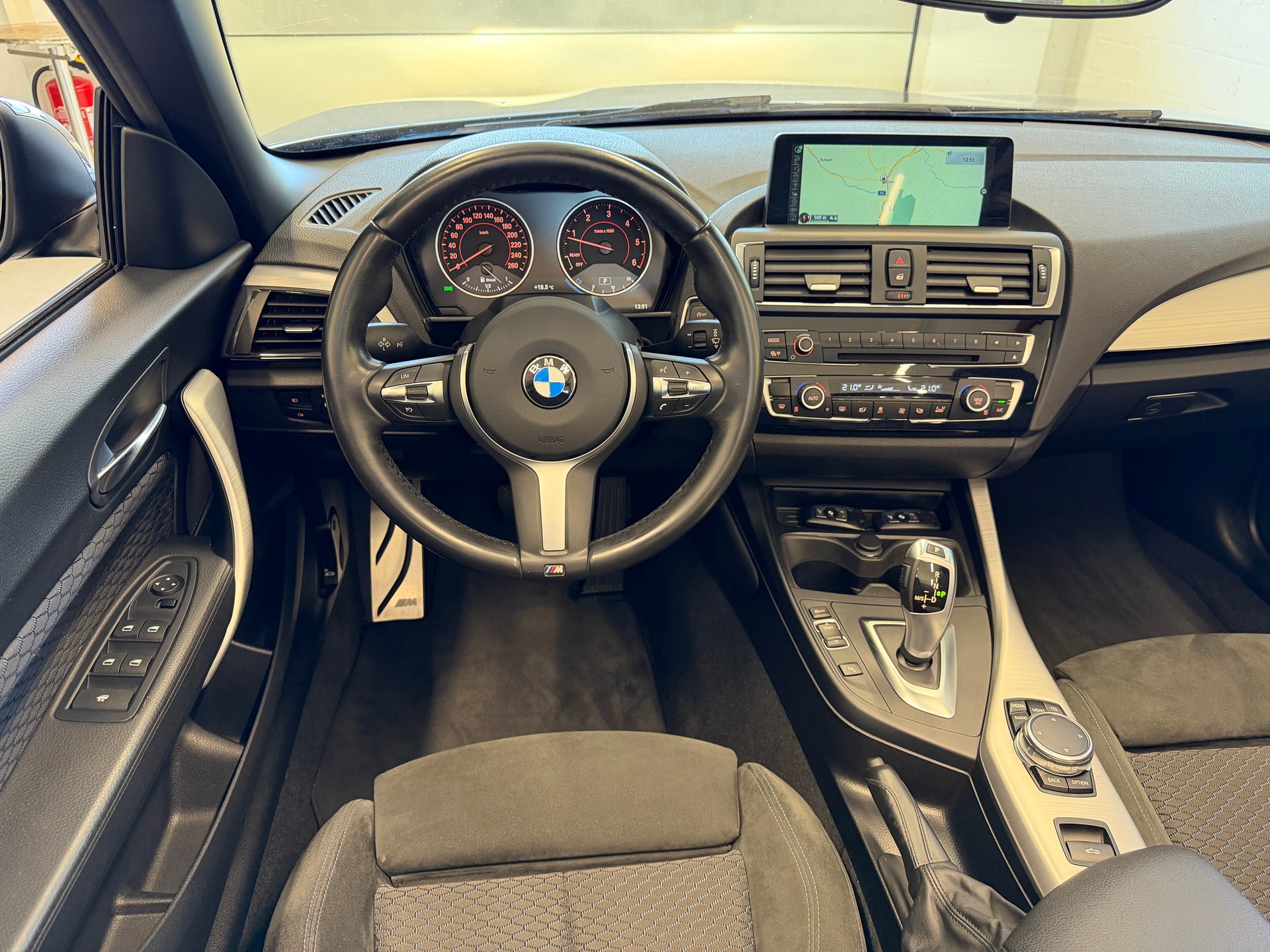 BMW 225d M Sport Steptronic-image-1