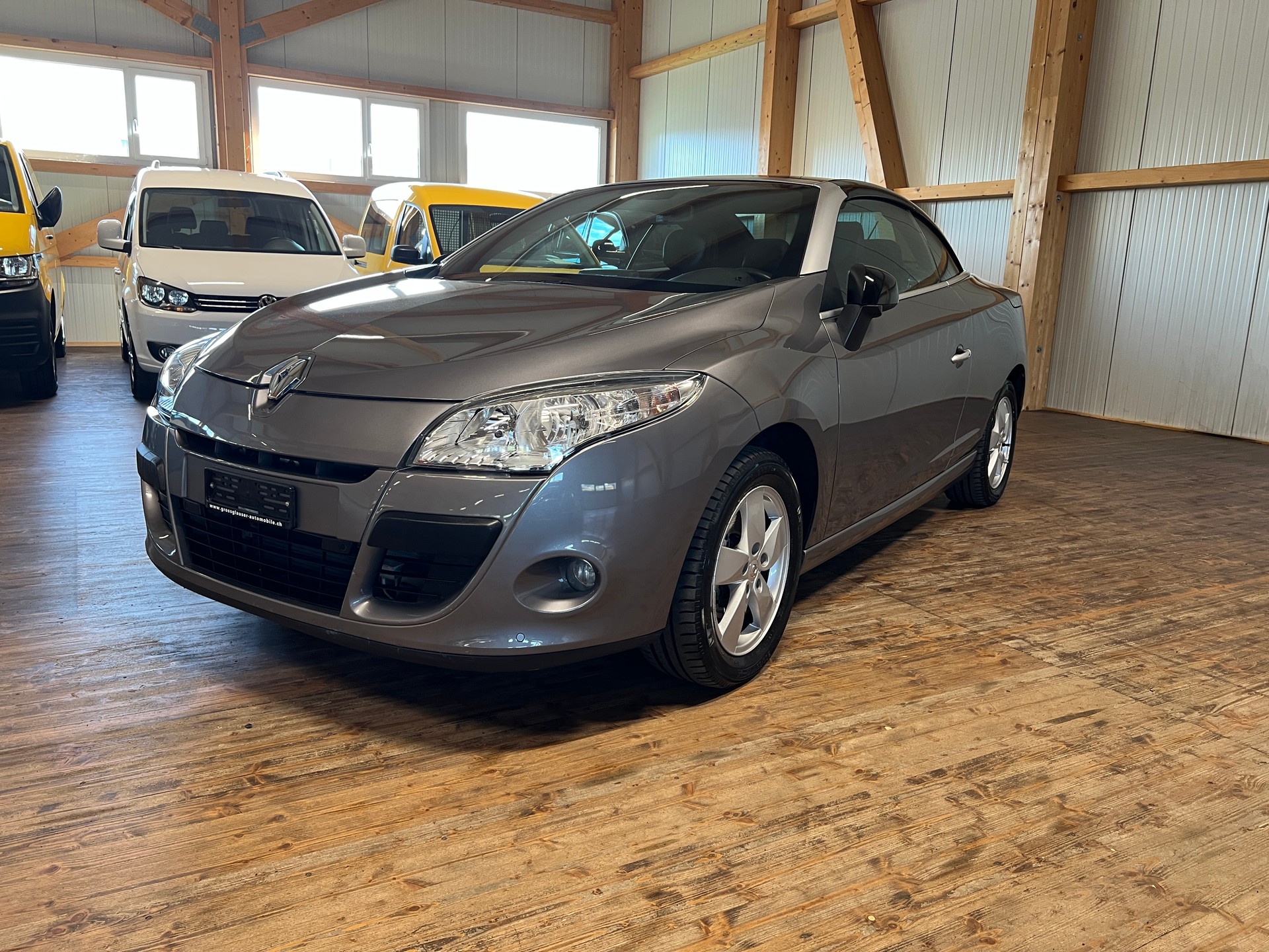 RENAULT Mégane CC 2.0 16V Dynamique CVT-image-0