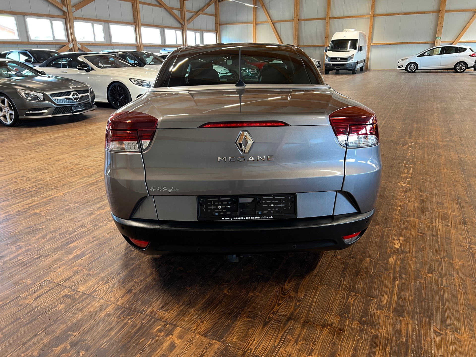 RENAULT Mégane CC 2.0 16V Dynamique CVT-image-5