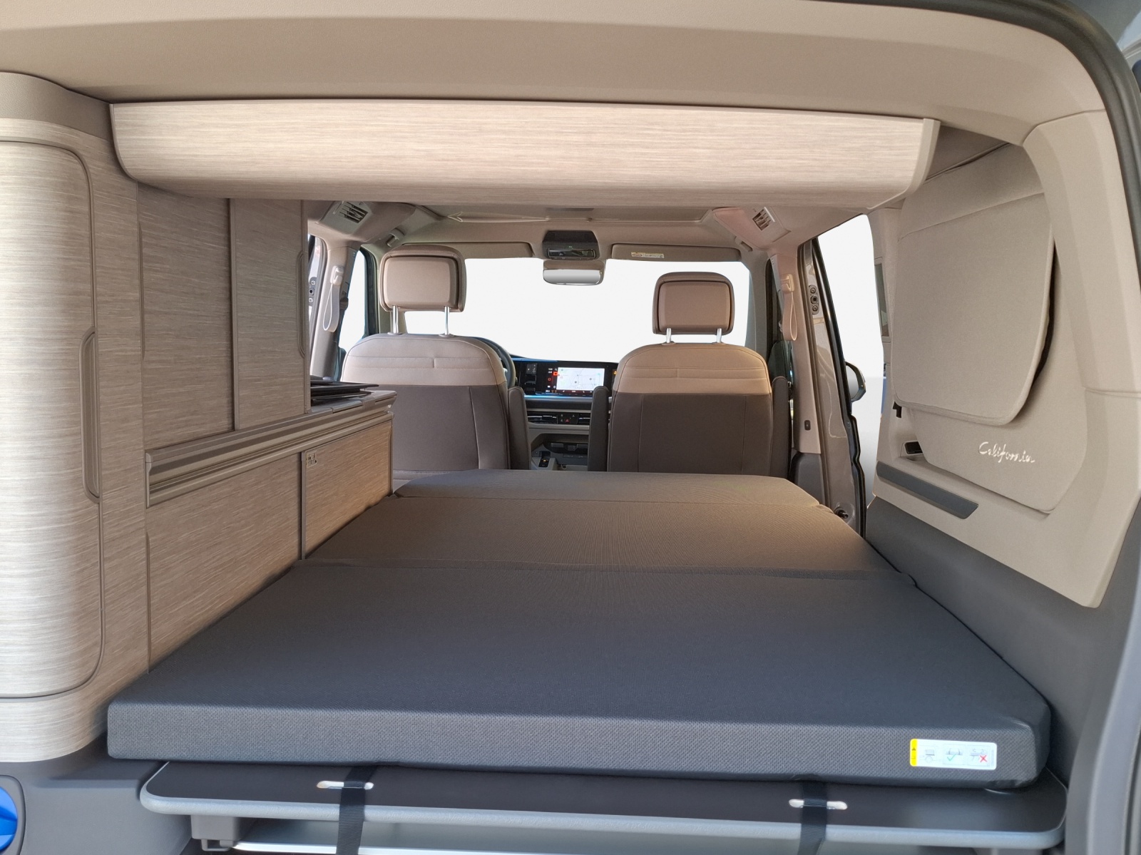 VW California 2.0 TDI Ocean Liberty-image-12