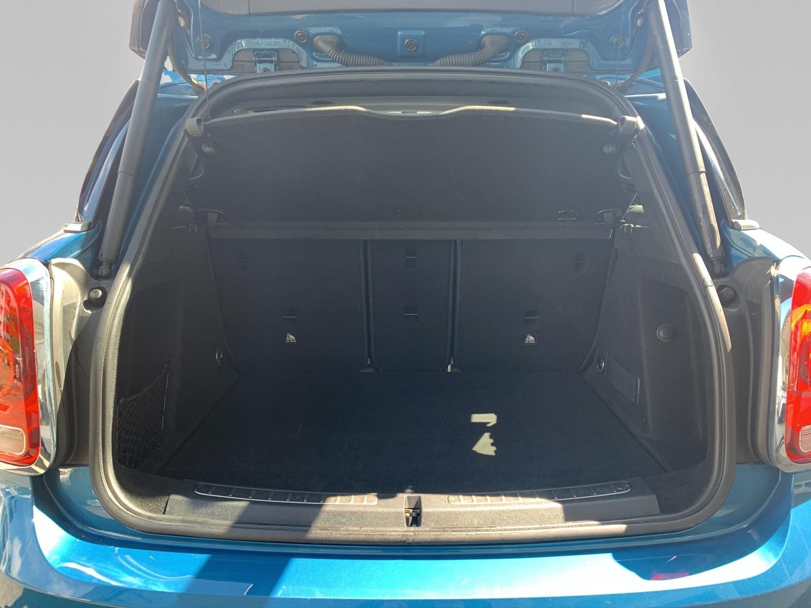MINI Countryman F60 2.0i Cooper S SAG ALL4-image-12