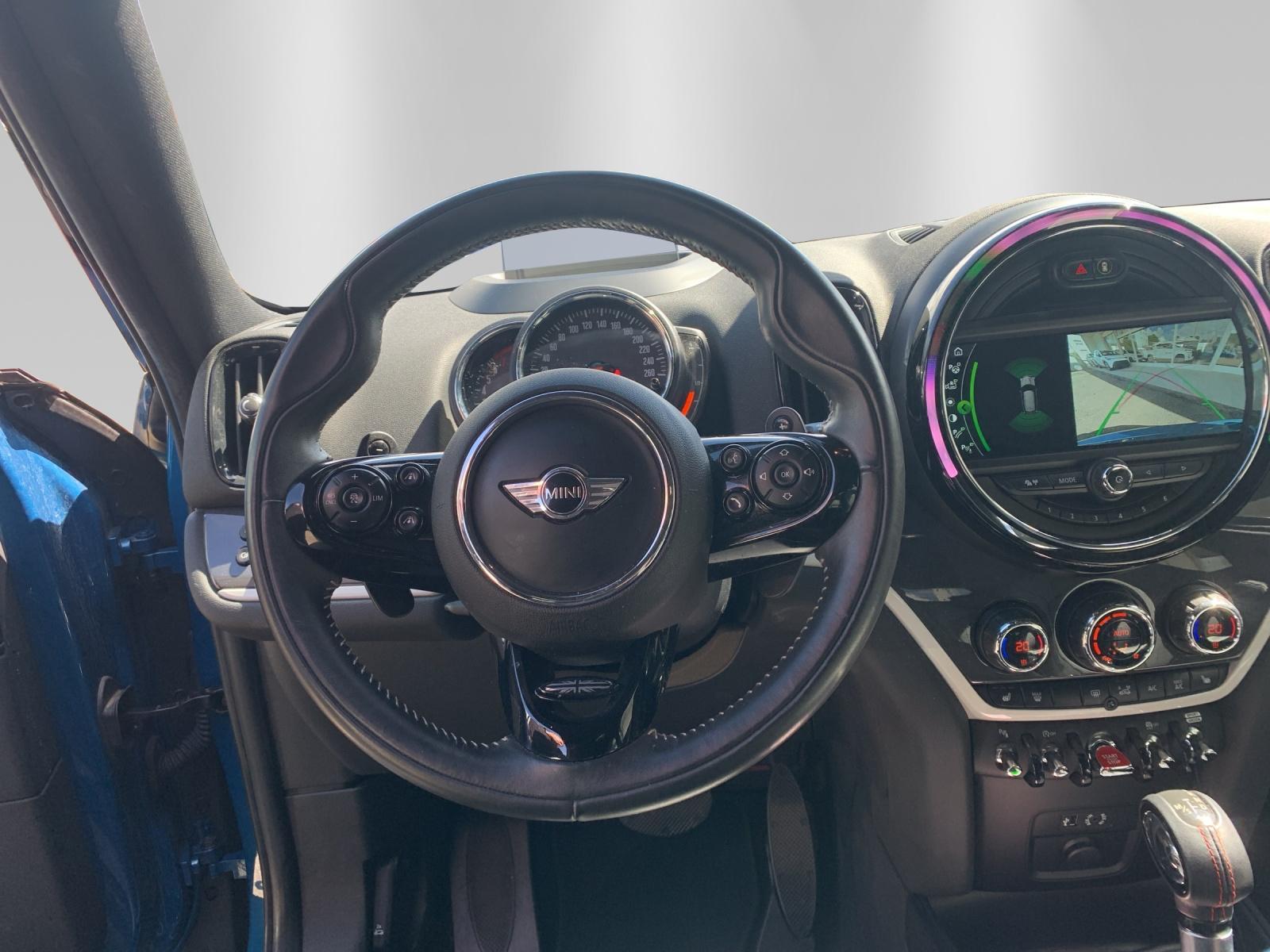 MINI Countryman F60 2.0i Cooper S SAG ALL4-image-8