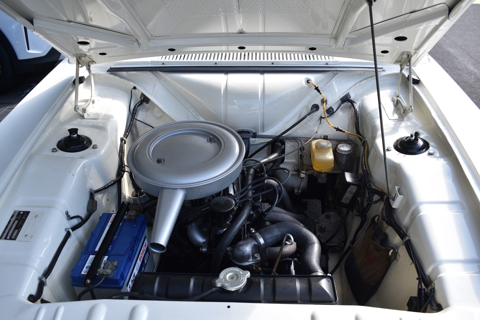 FORD Cortina 1600 GT-image-11