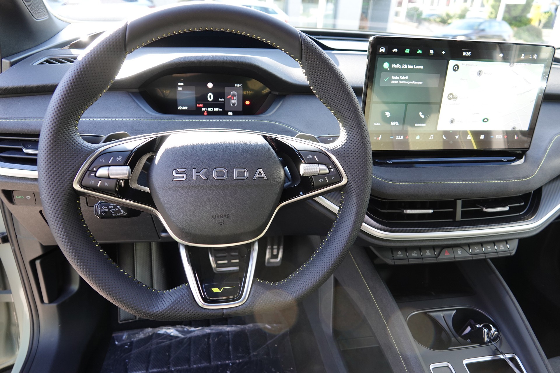 SKODA Elroq RS 4x4-image-12
