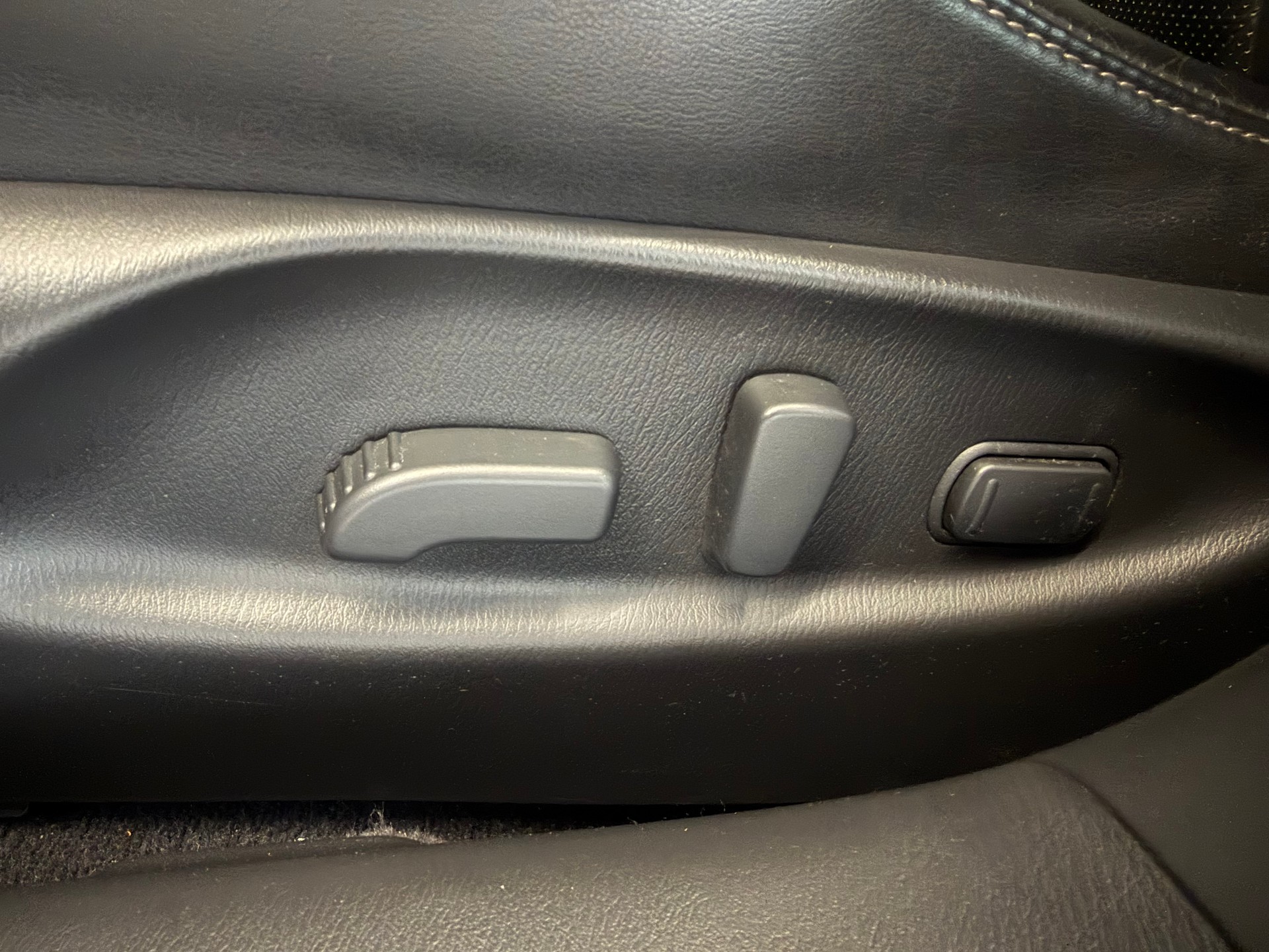 INFINITI Q70 3.7 S Premium Automatic-image-23