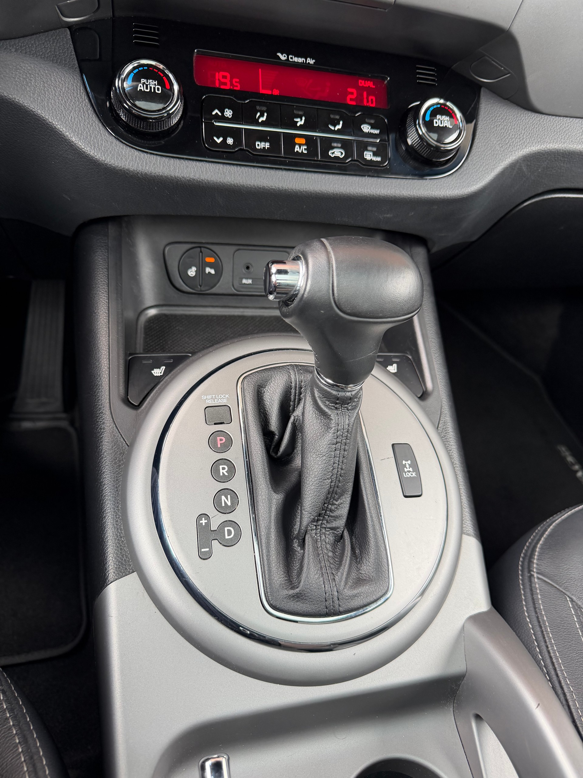 KIA Platinum Edition-image-8