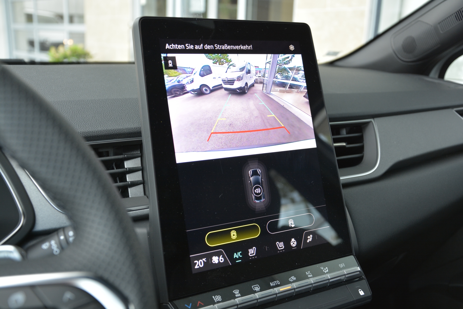 RENAULT CAPTUR techno mild hybrid 140 EDC-image-9